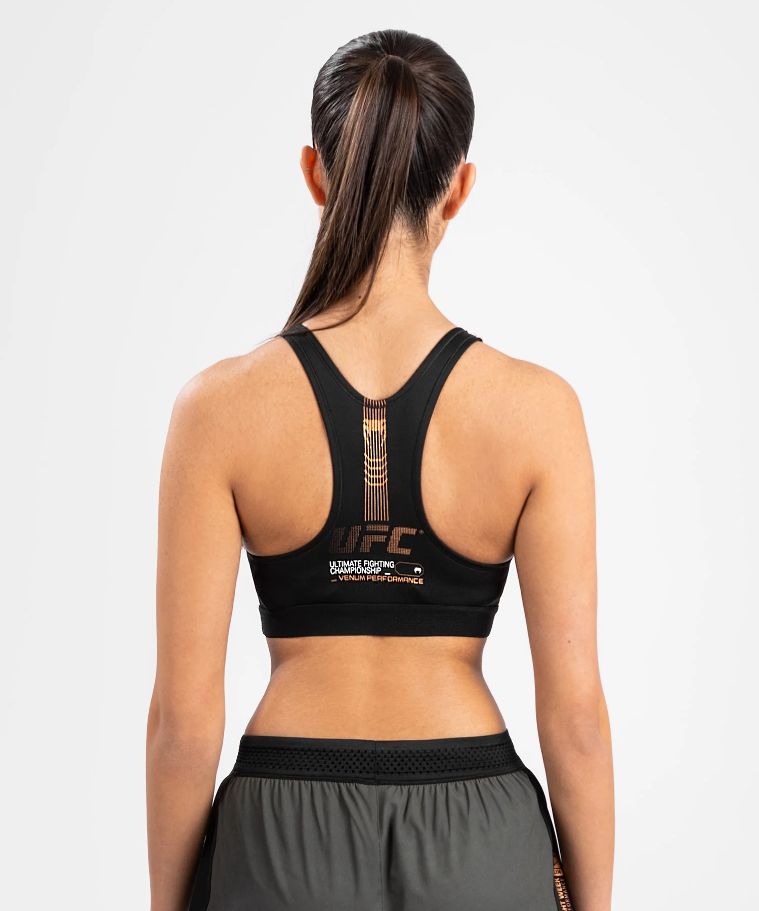 Brassière de sport pour Femmes UFC Adrenaline by Venum Fight Week - Khaki/Bronze - Image 2