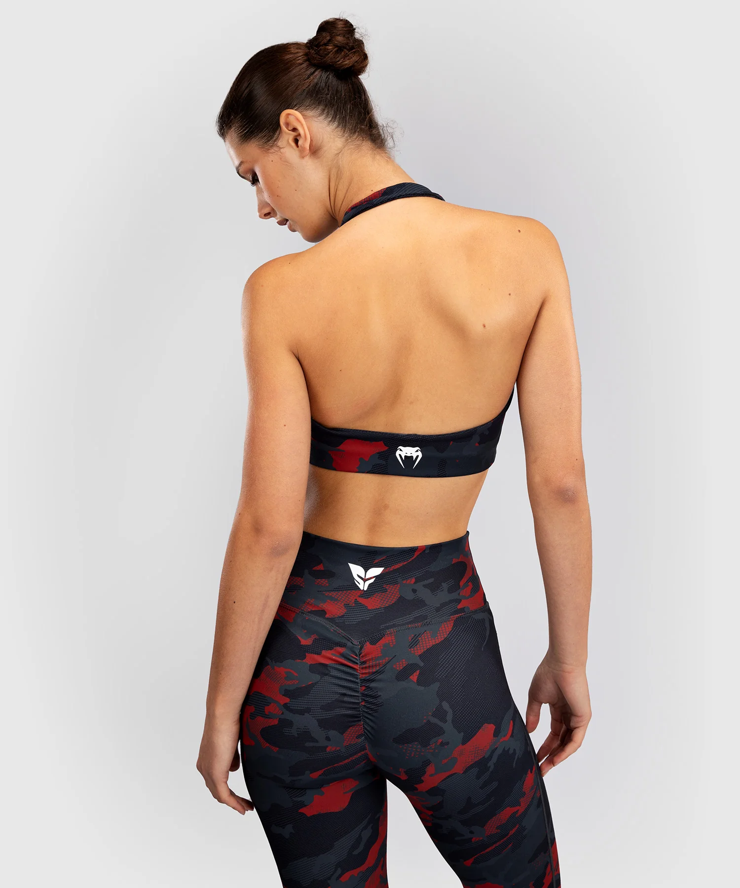 Brassière de sport pour Femmes Venum x Sophia Rose - Urban Red Camo - Image 2