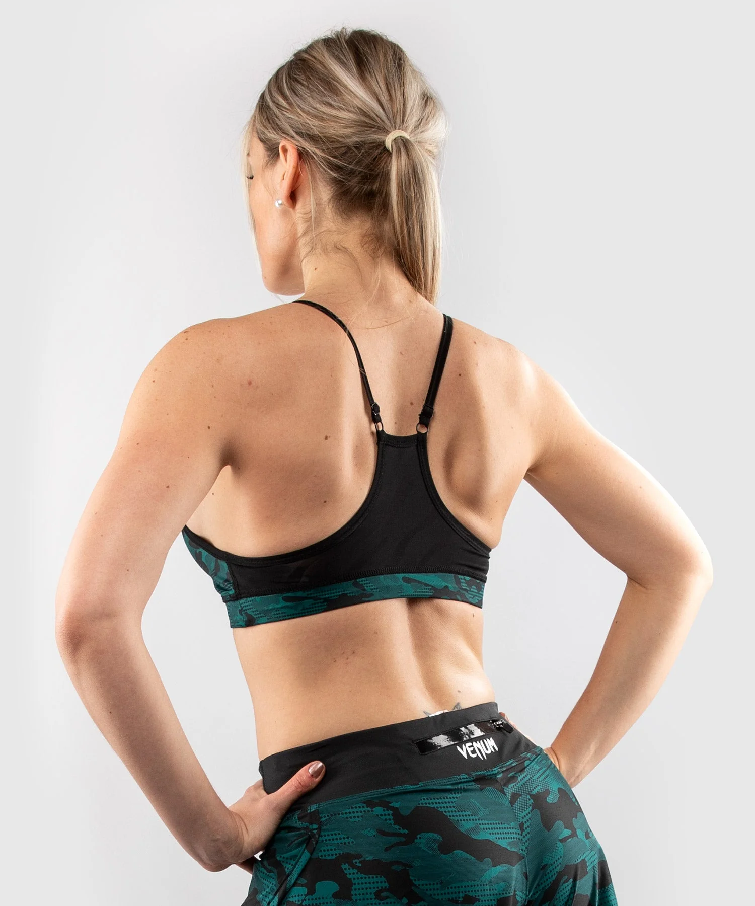 Brassières Venum Defender – pour femmes - Image 3