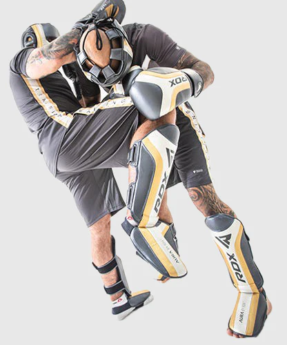 Casque de Boxe Rdx Sports Aura T-17 - Noir/Blanc/Or - Image 2