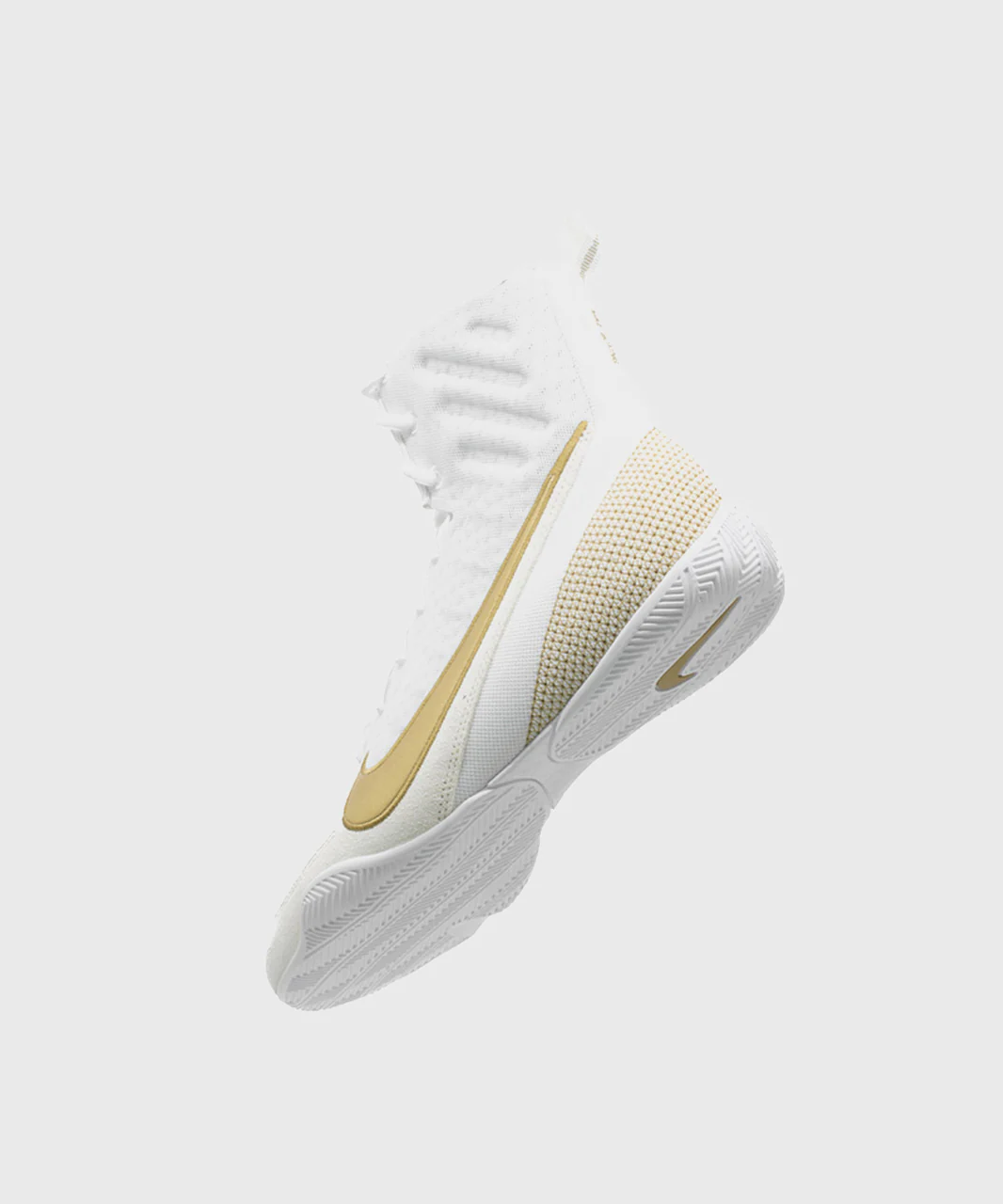 Chaussures de Boxe Semi-Montantes Nike Machomai 3 - Blanche/Or - Image 4