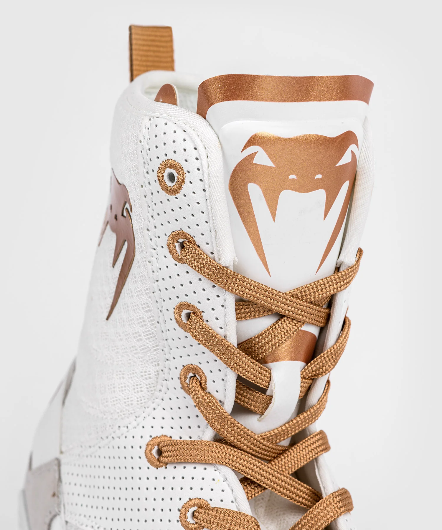 Chaussures de Boxe Venum Elite - Blanc/Or - Image 7