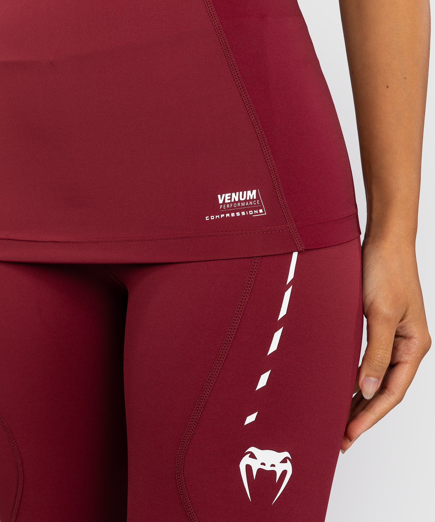 Débardeur Dry-Tech Femme Venum Adrenaline – Bordeaux/Rose - Image 5