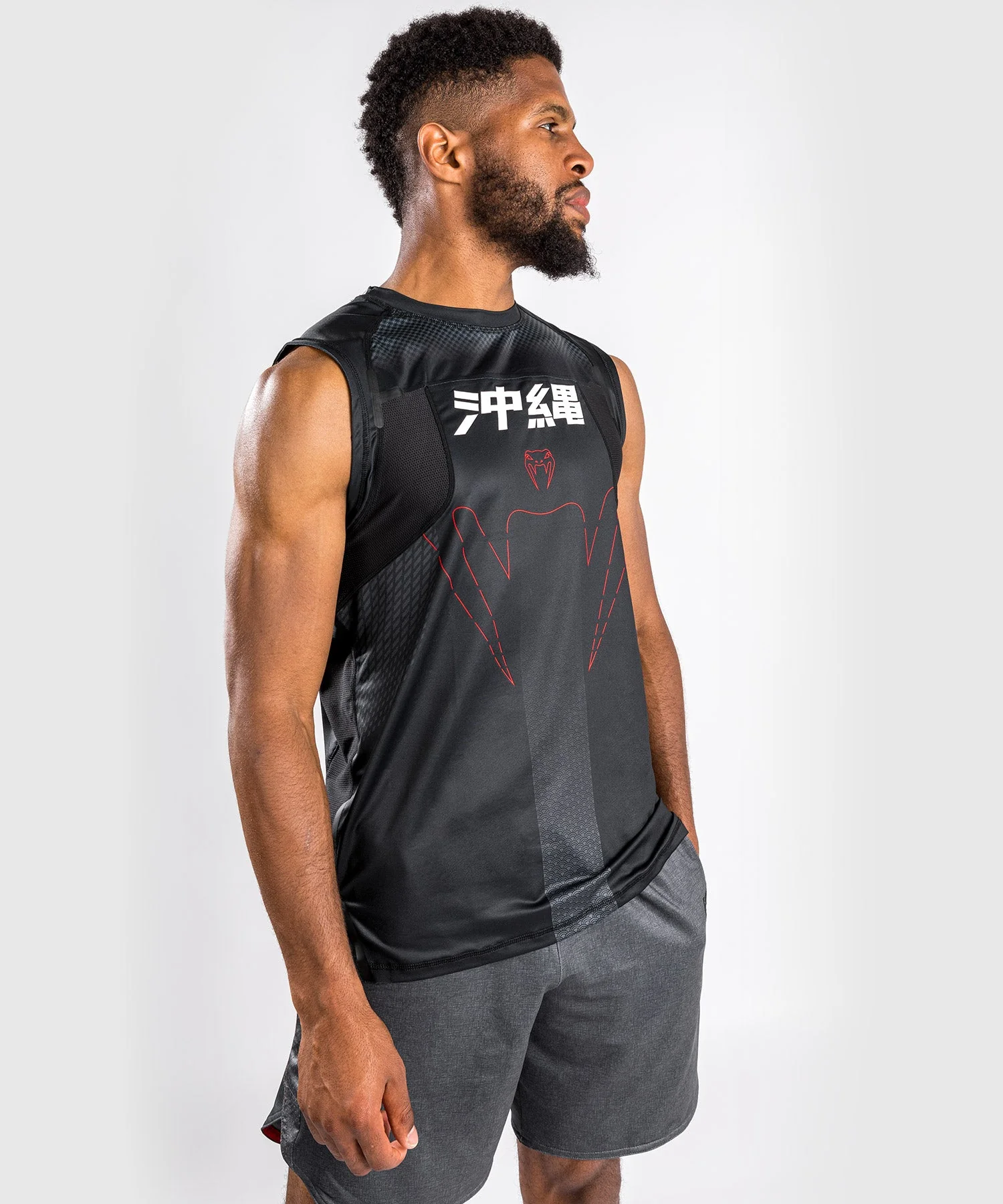 Débardeur Dry Tech Venum Okinawa 3.0 - Noir/Rouge - Image 2