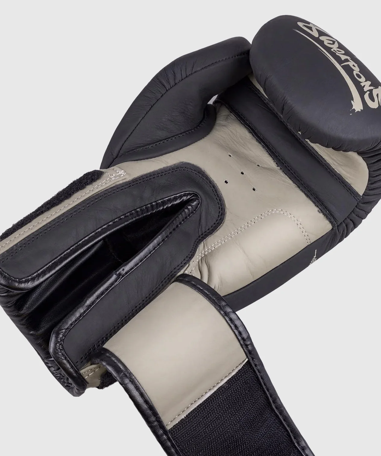 Gants de Boxe 8 Weapons 8 Ways Yant - Noir/Sable - Image 10
