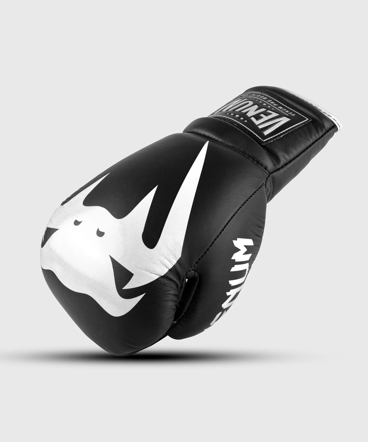 Gants de Boxe Pro Venum Giant 2.0 - Avec Lacets - Image 2