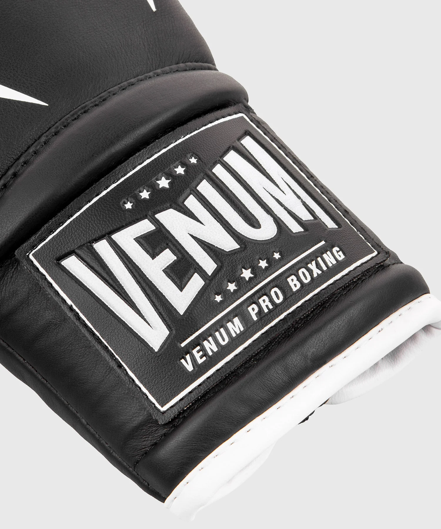 Gants de Boxe Pro Venum Giant 2.0 - Avec Lacets - Image 5