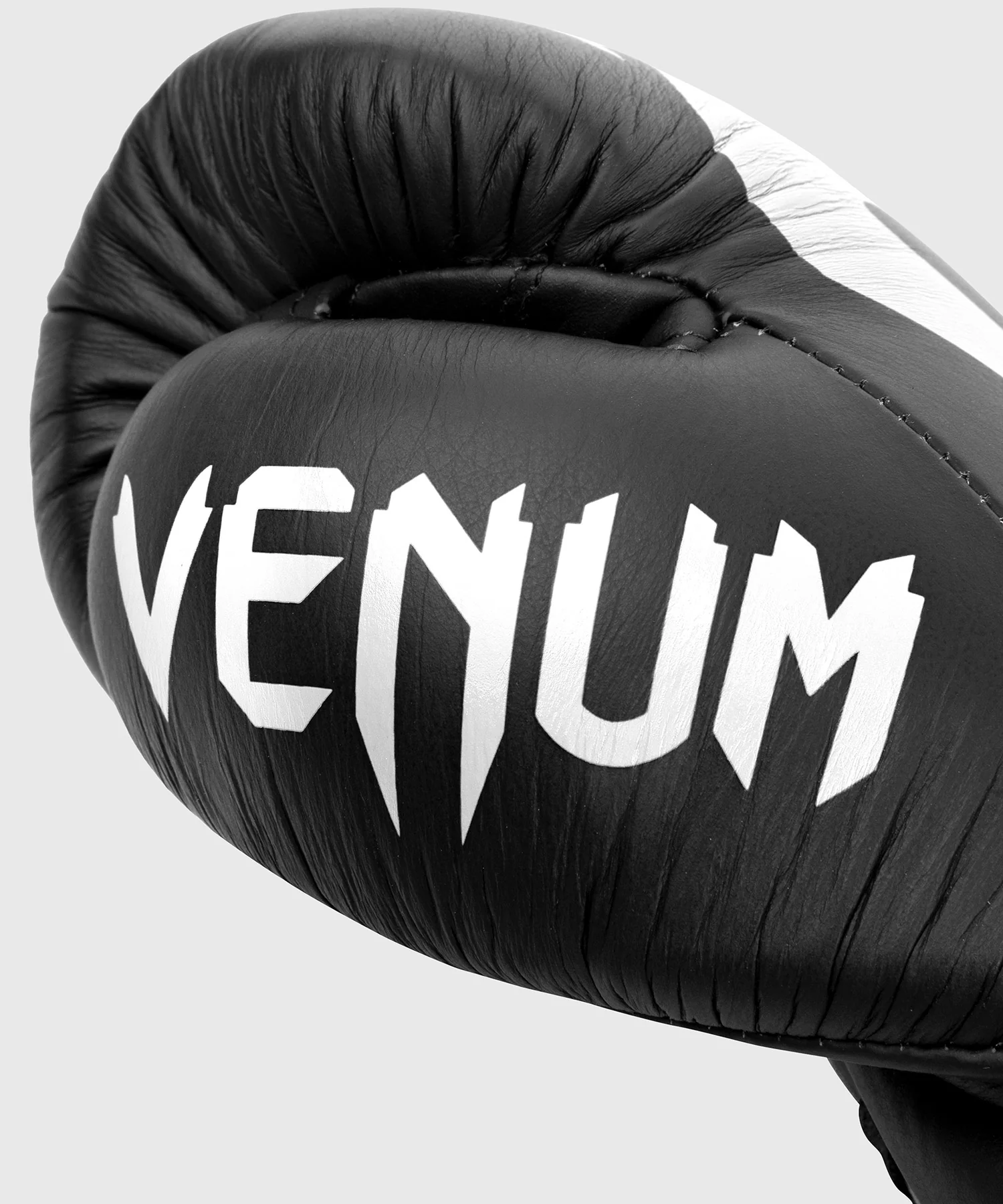 Gants de Boxe Pro Venum Giant 2.0 - Avec Lacets - Image 9