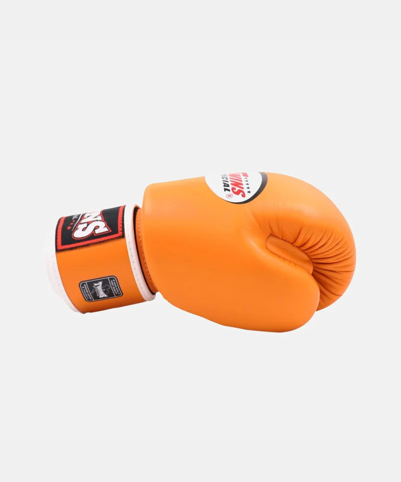 Gants de Boxe Twins BGVL3 - Abricot - Image 3