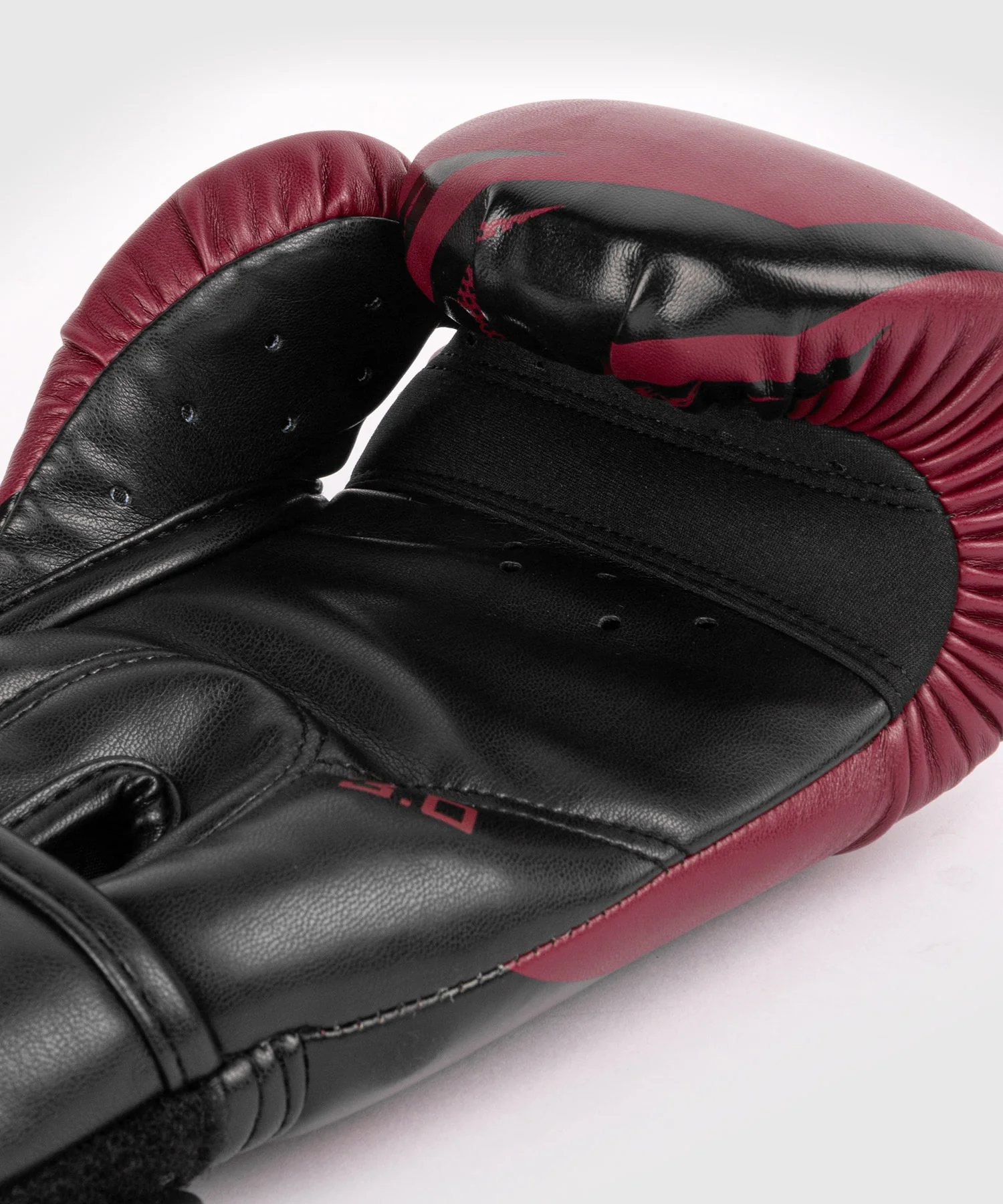Gants de boxe Venum Challenger 3.0 – Bordeaux - Image 4