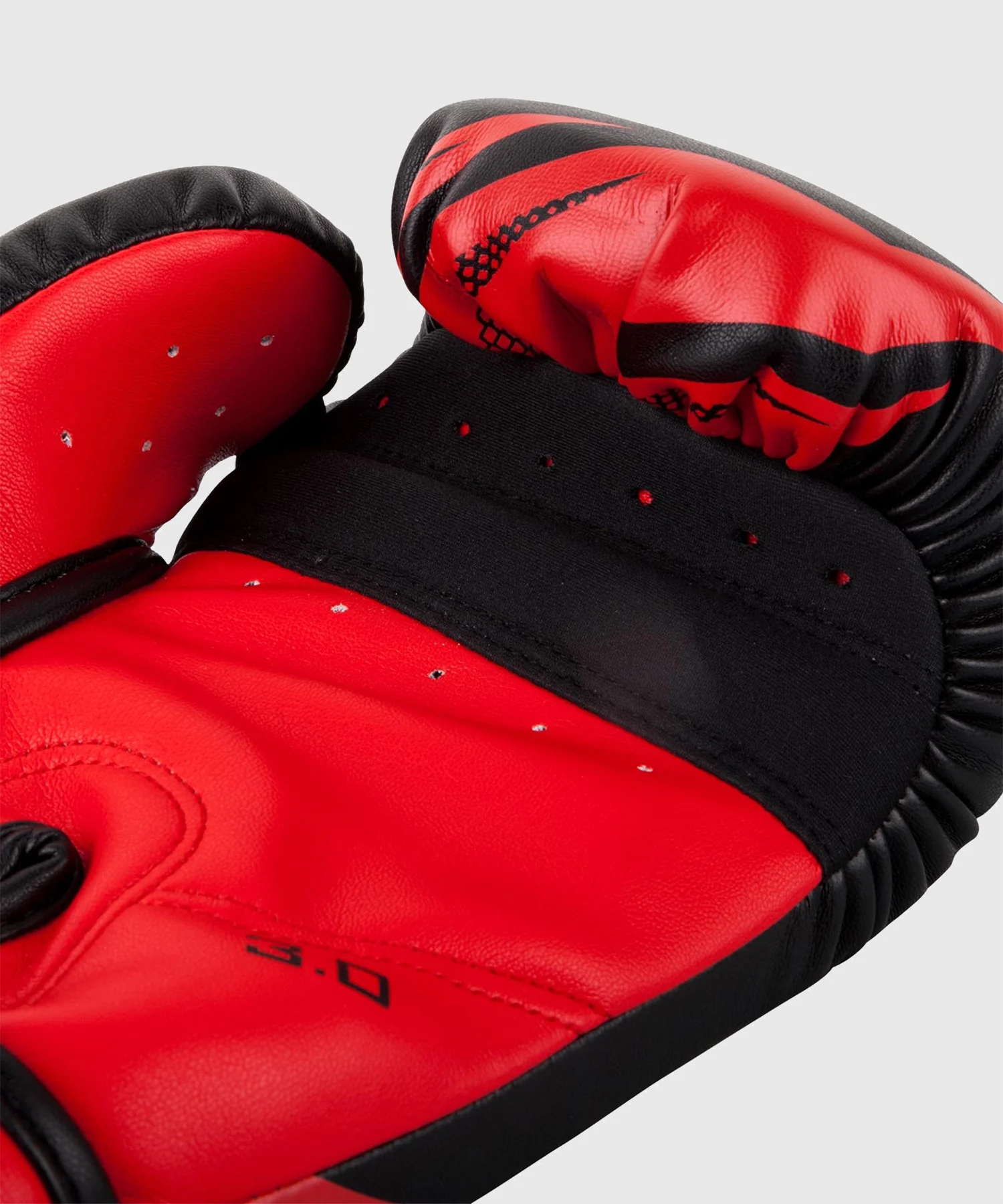 Gants de boxe Noir/Rouge Venum Challenger 3.0 - Image 3
