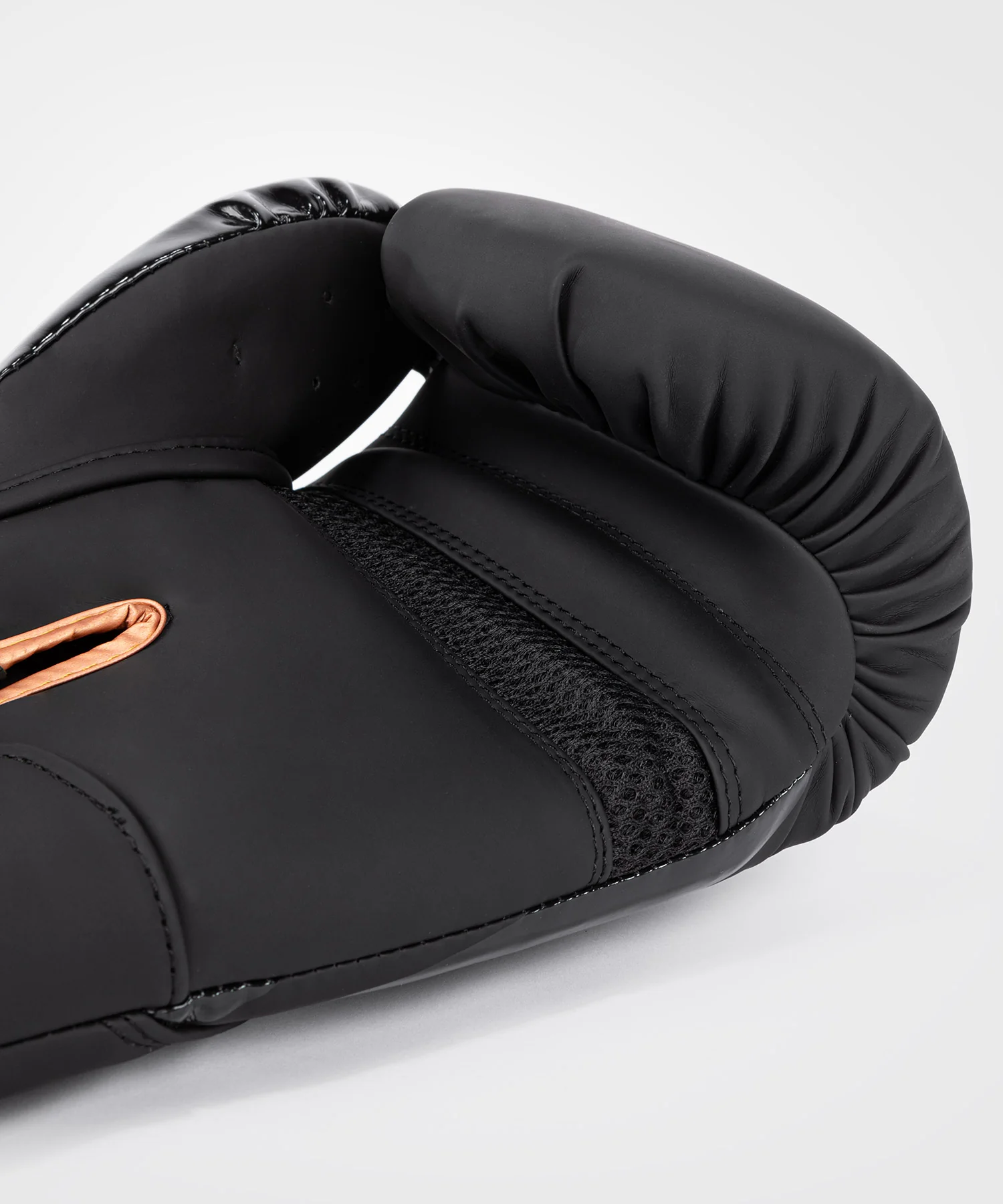 Gants de boxe Venum Challenger 4.0 - Noir/Bronze - Image 5