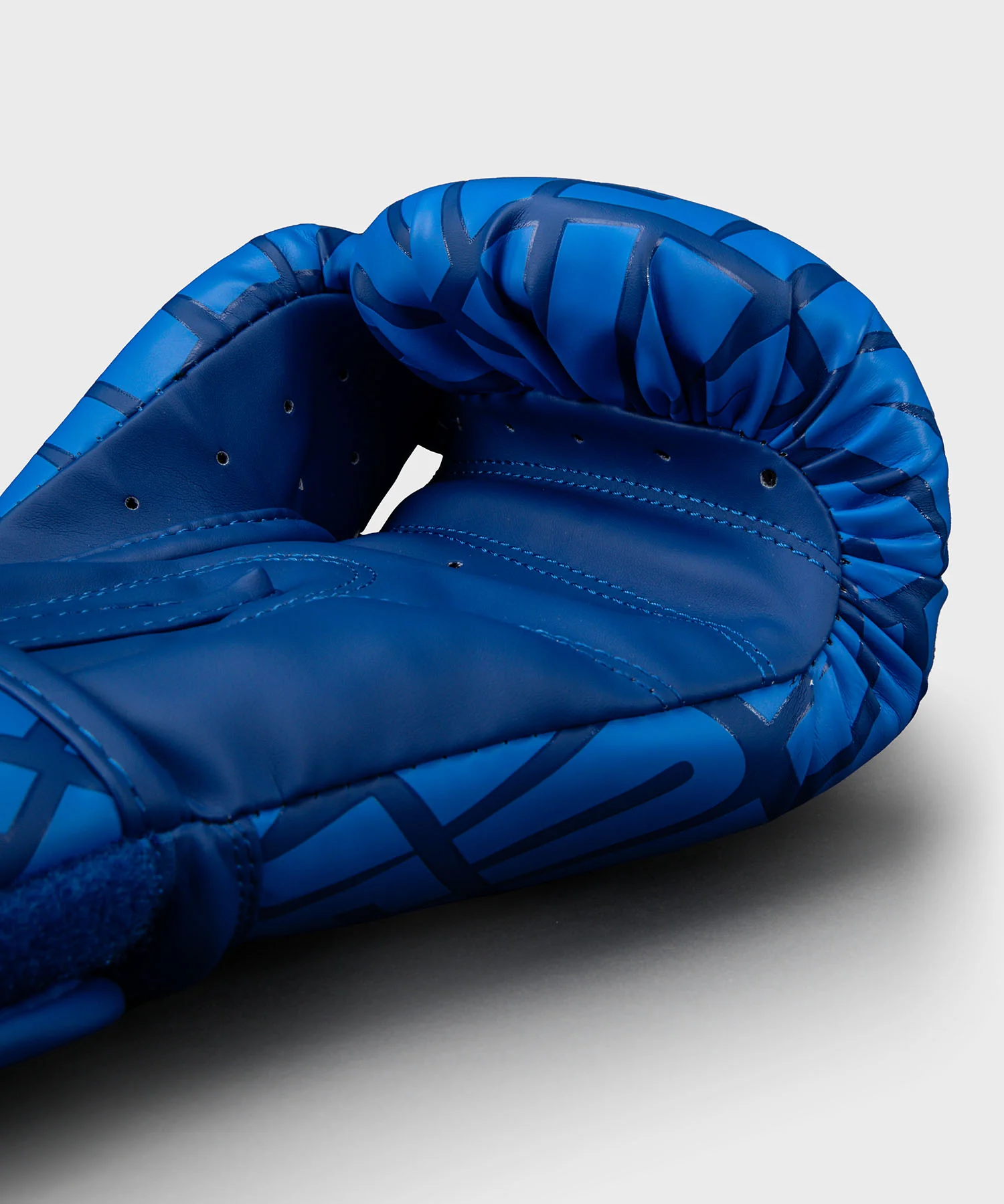 Gants de boxe Venum Contender 1.5 XT 3D – Bleu Royal/Blanc - Image 4