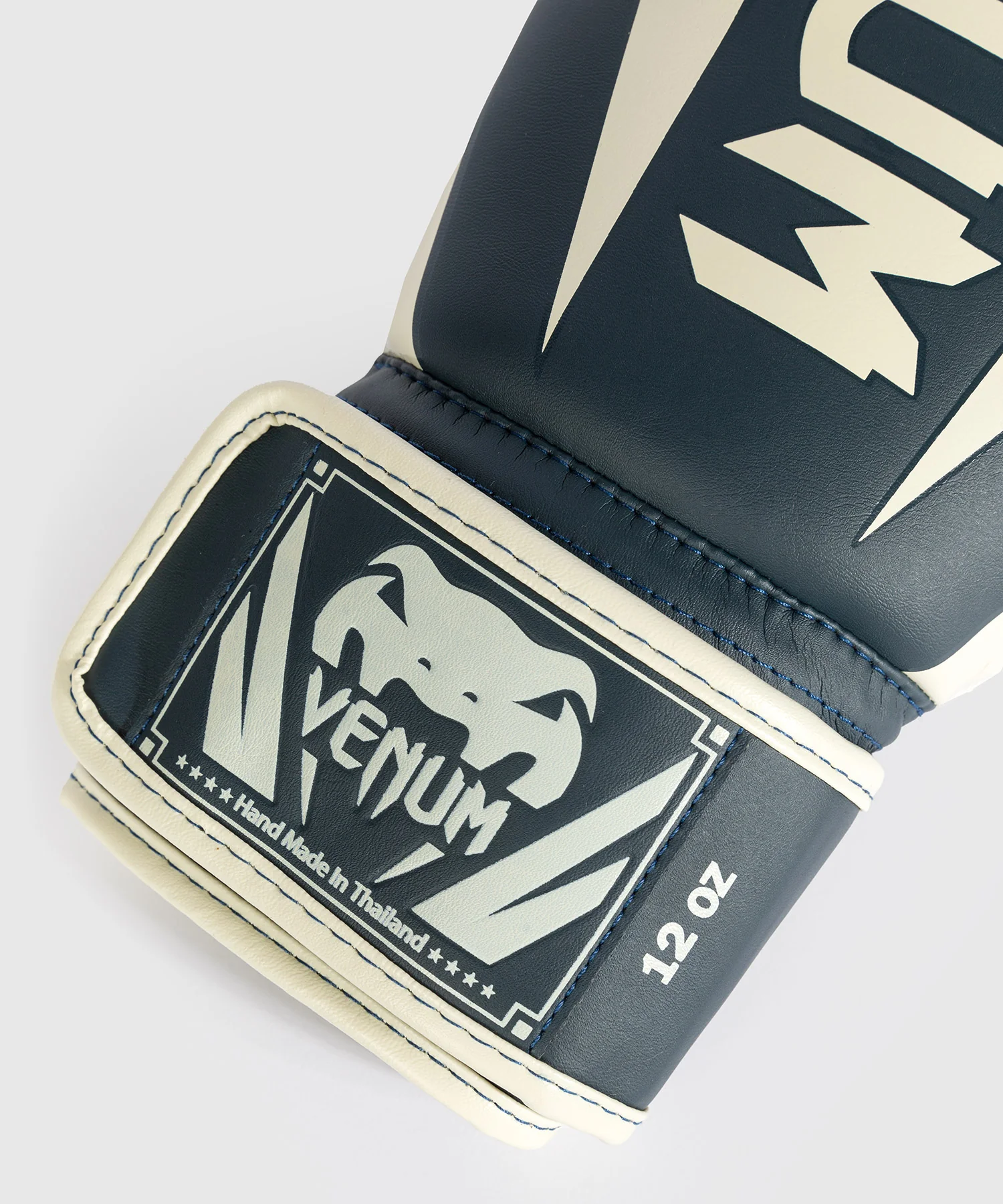 Gants de boxe Venum Elite - Blanc/Bleu Marine - Image 4