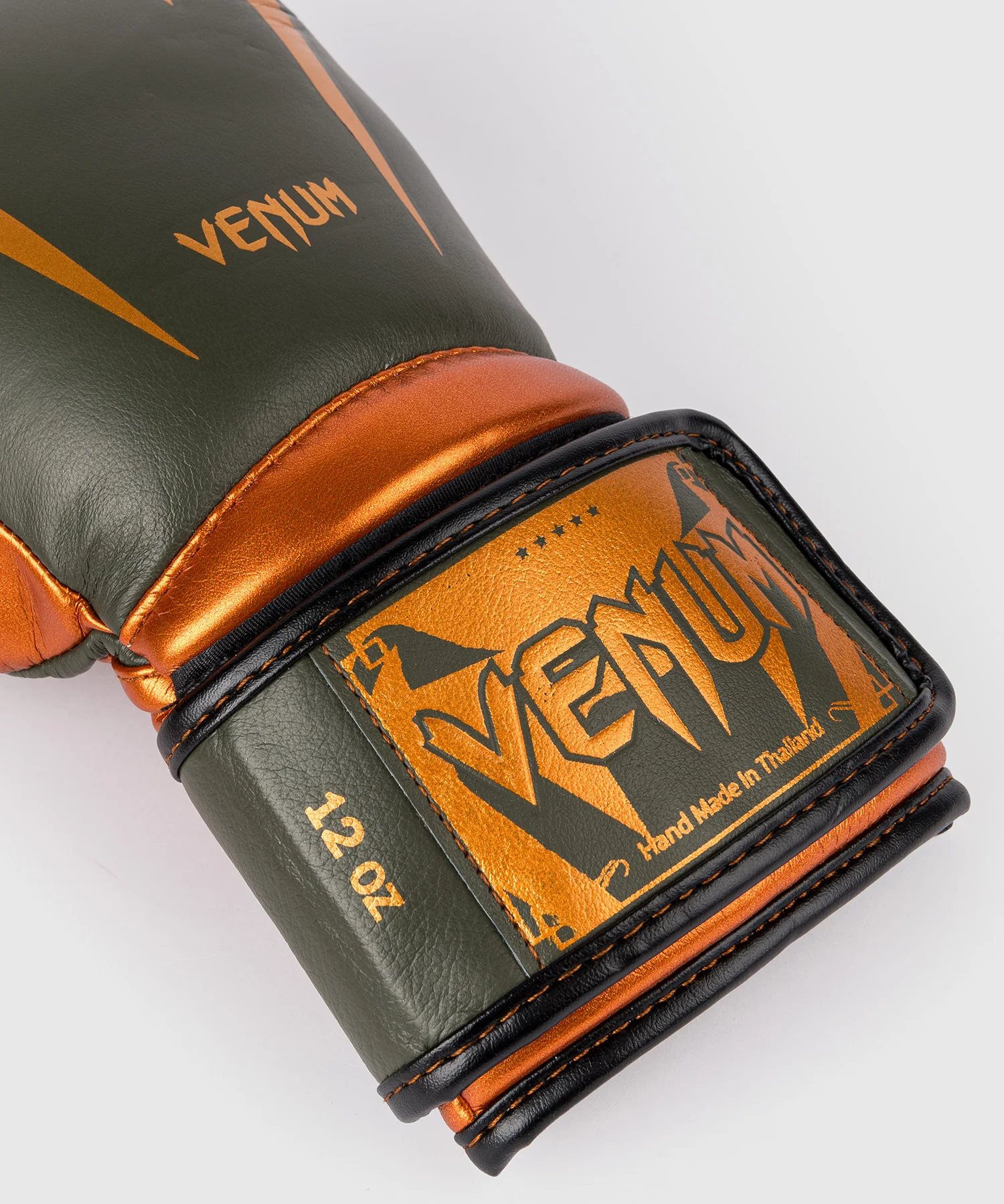 Gants de boxe Venum Giant 3.0 - Edition Spéciale - Kaki/Bronze - Image 3