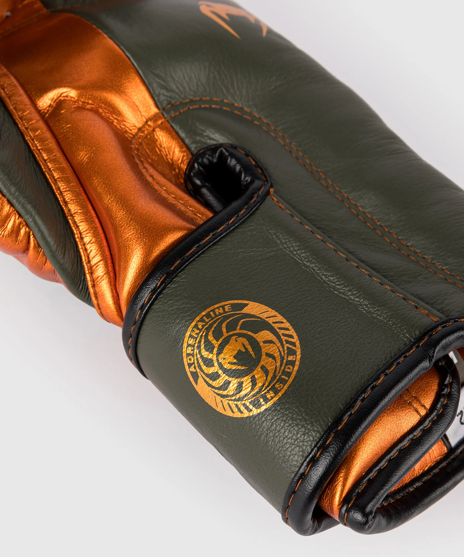 Gants de boxe Venum Giant 3.0 - Edition Spéciale - Kaki/Bronze - Image 5