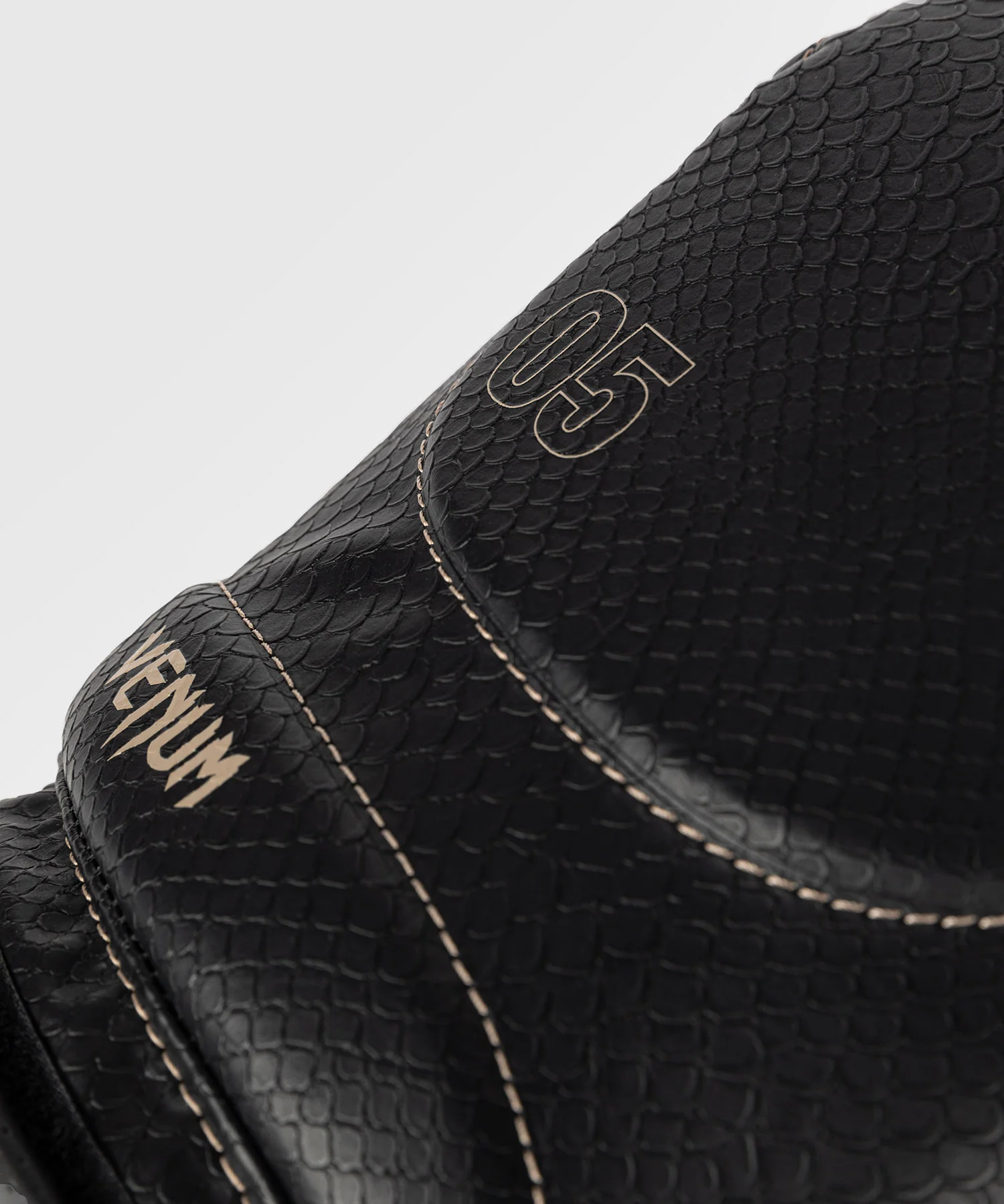 Gants de Boxe Venum Impact Evo Scales – Noir - Image 5