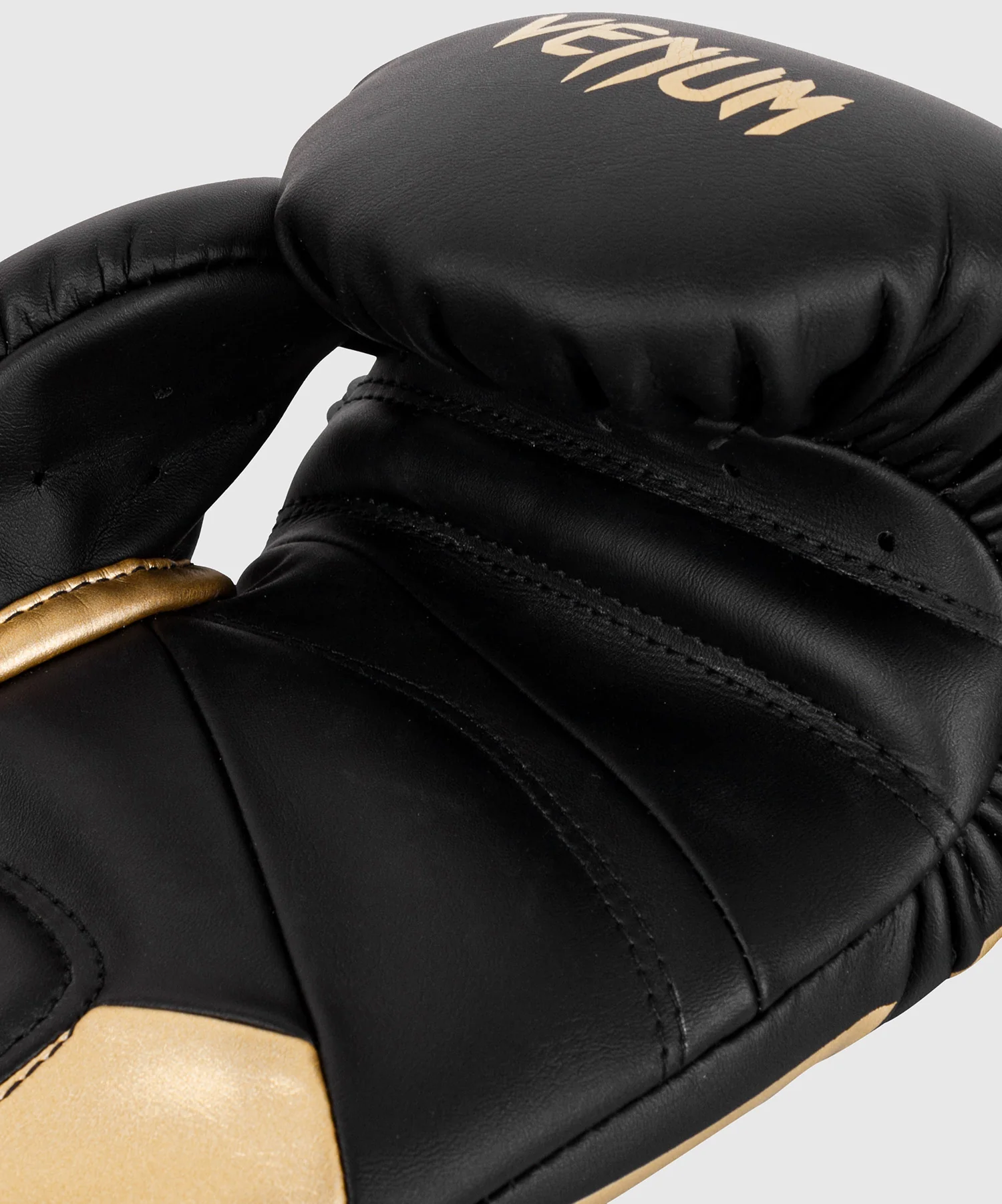 Gants de boxe Venum Petrosyan - Noir/Doré - Image 5