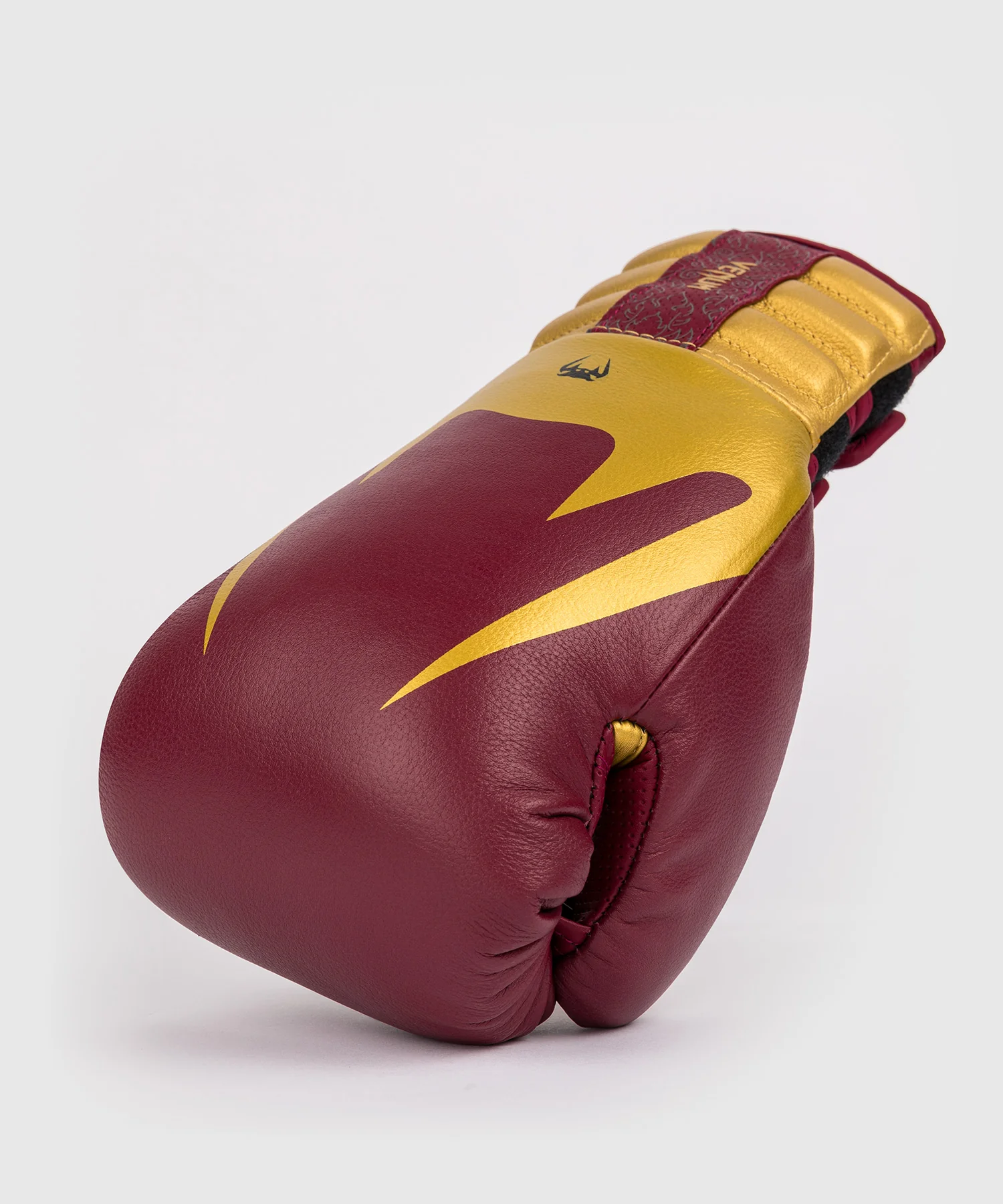 Gants de Boxe Venum Reverso - Rouge Cerise/Or - Image 5