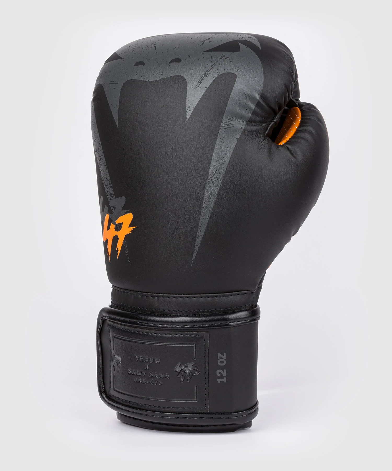 Gants de boxe Venum S47 - Noir/Orange - Image 3