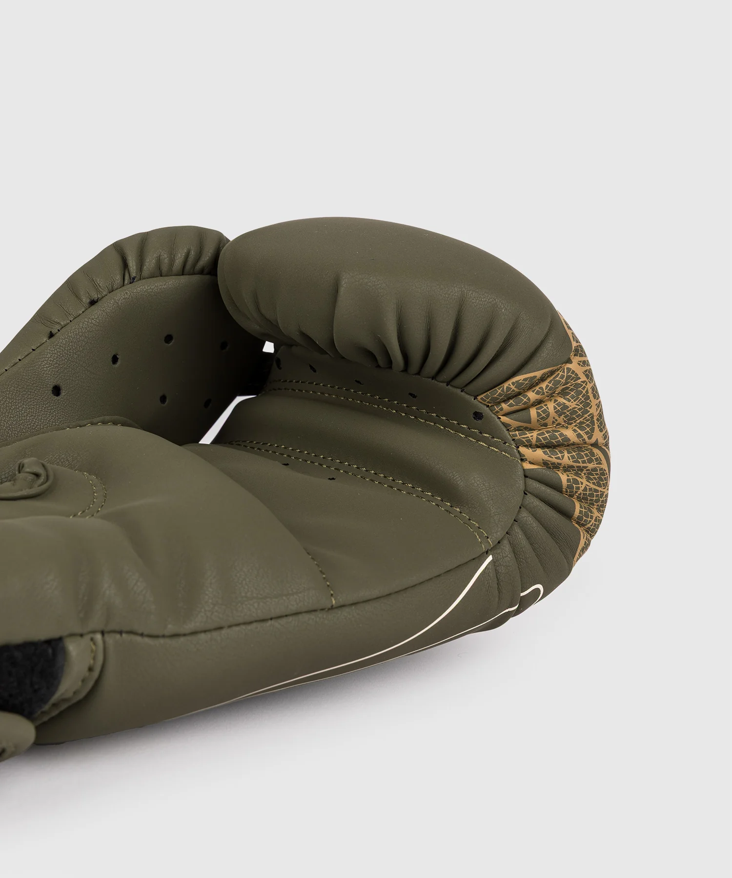 Gants de Boxe Venum Serpenti – Kaki/Bronze/Ivoire - Image 6