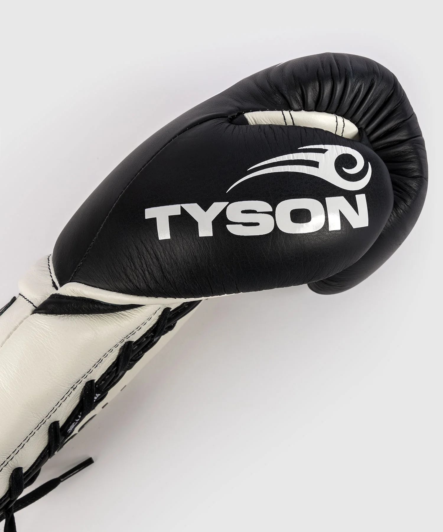 Gants de Boxe Pro Venum Giant 2.0 Mike Tyson avec Lacets - Noir Profond/Blanc Optique - Image 5