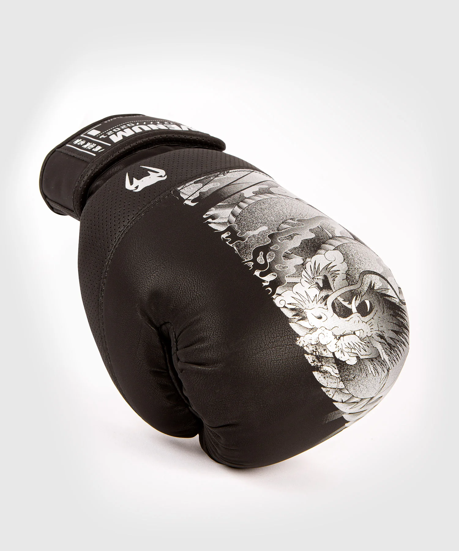 Gants de Boxe Venum YKZ21 – Noir/Argent - Image 5
