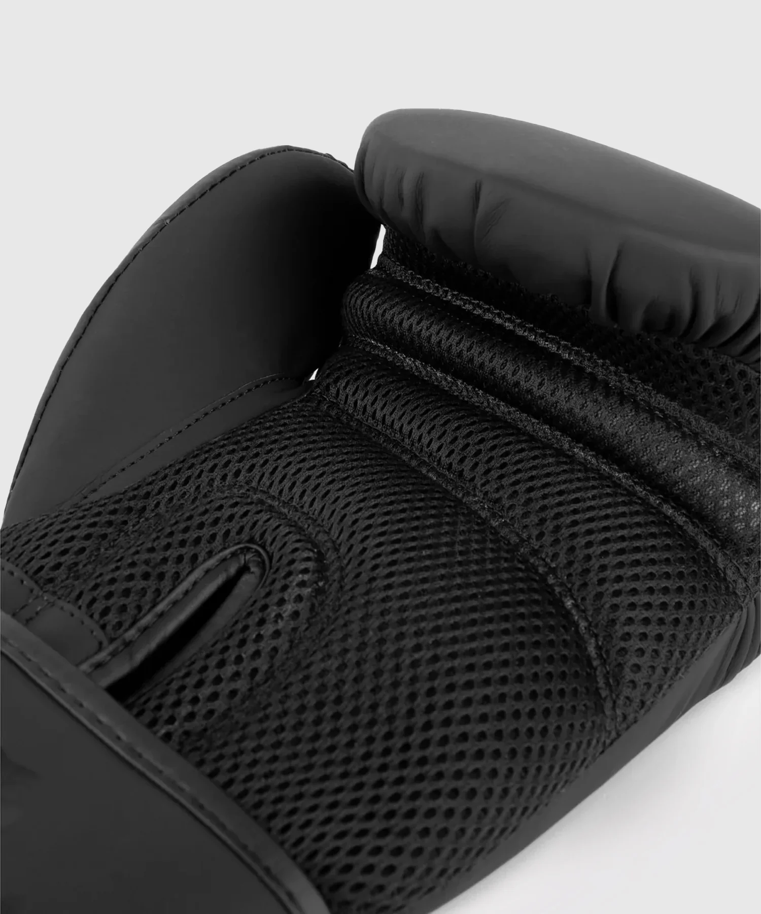 Gants de boxes Venum Classic - Noir/Noir Edition WLMT - Image 3