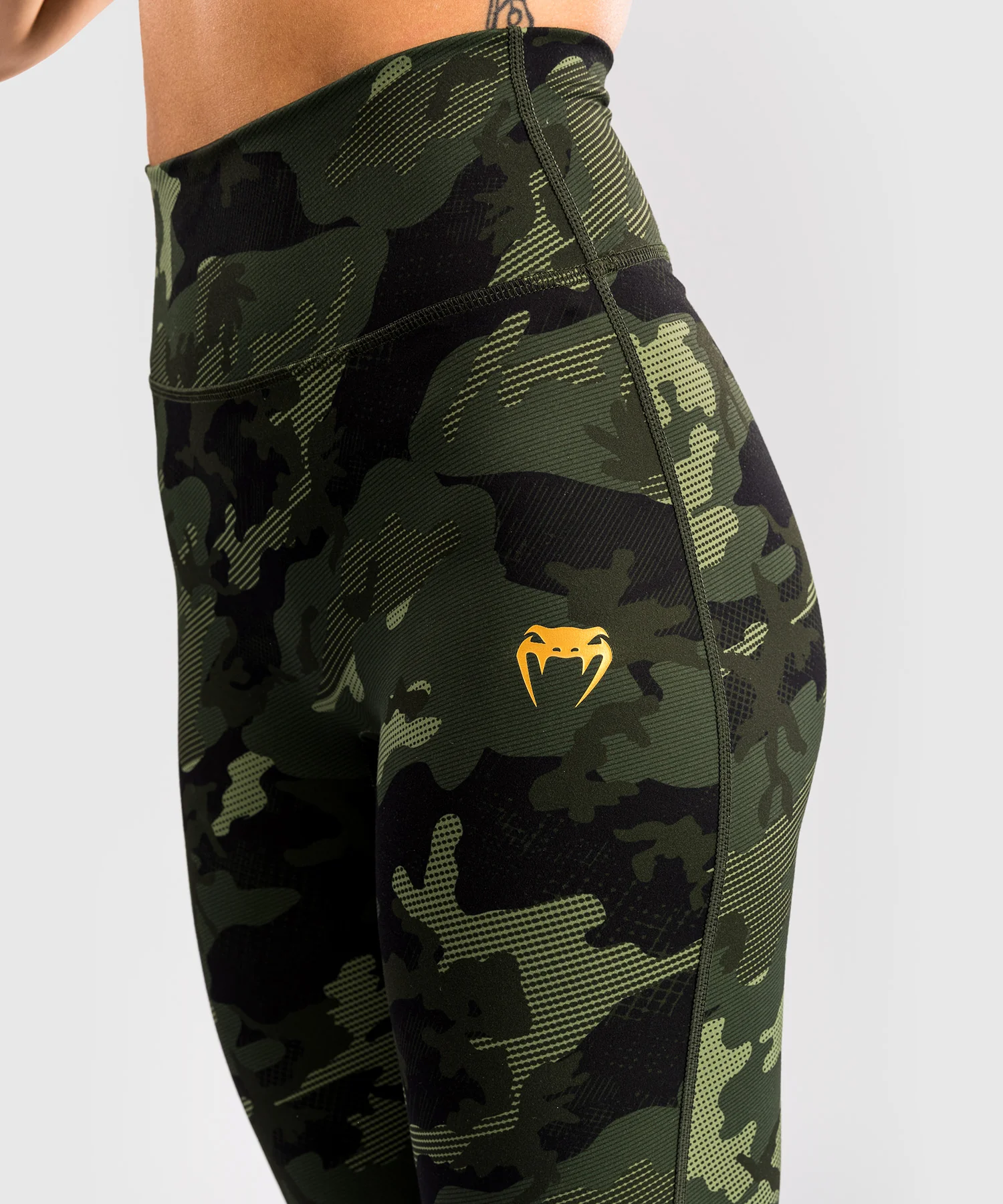 Legging pour Femmes Venum x Sophia Rose Forest Camo - Image 5