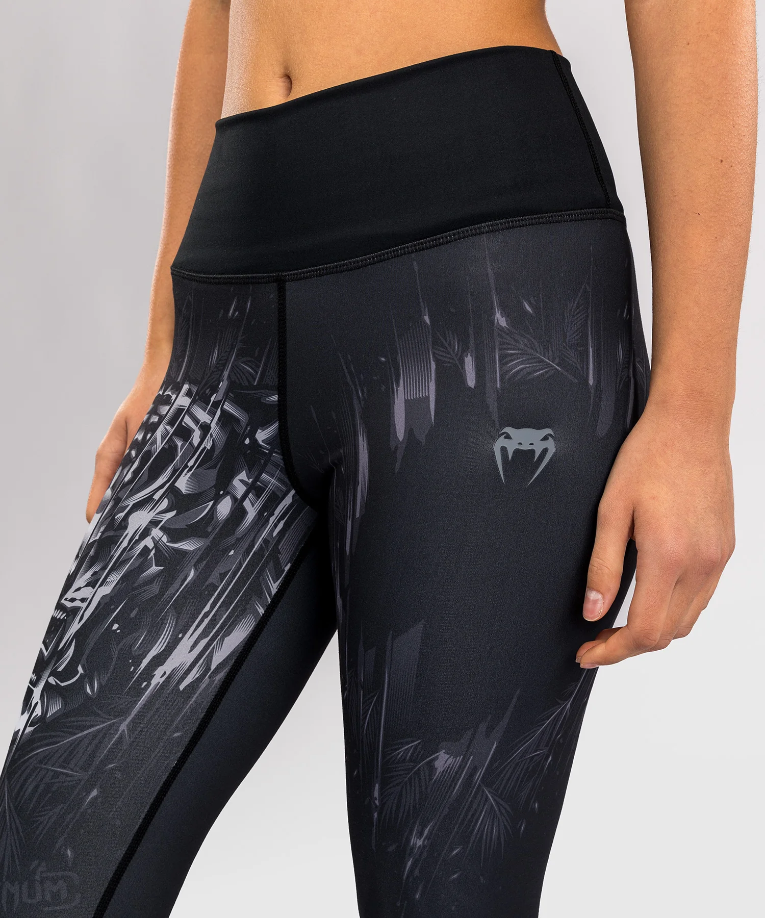 Legging Venum Tiger pour Femmes - Noir/Argent - Image 4