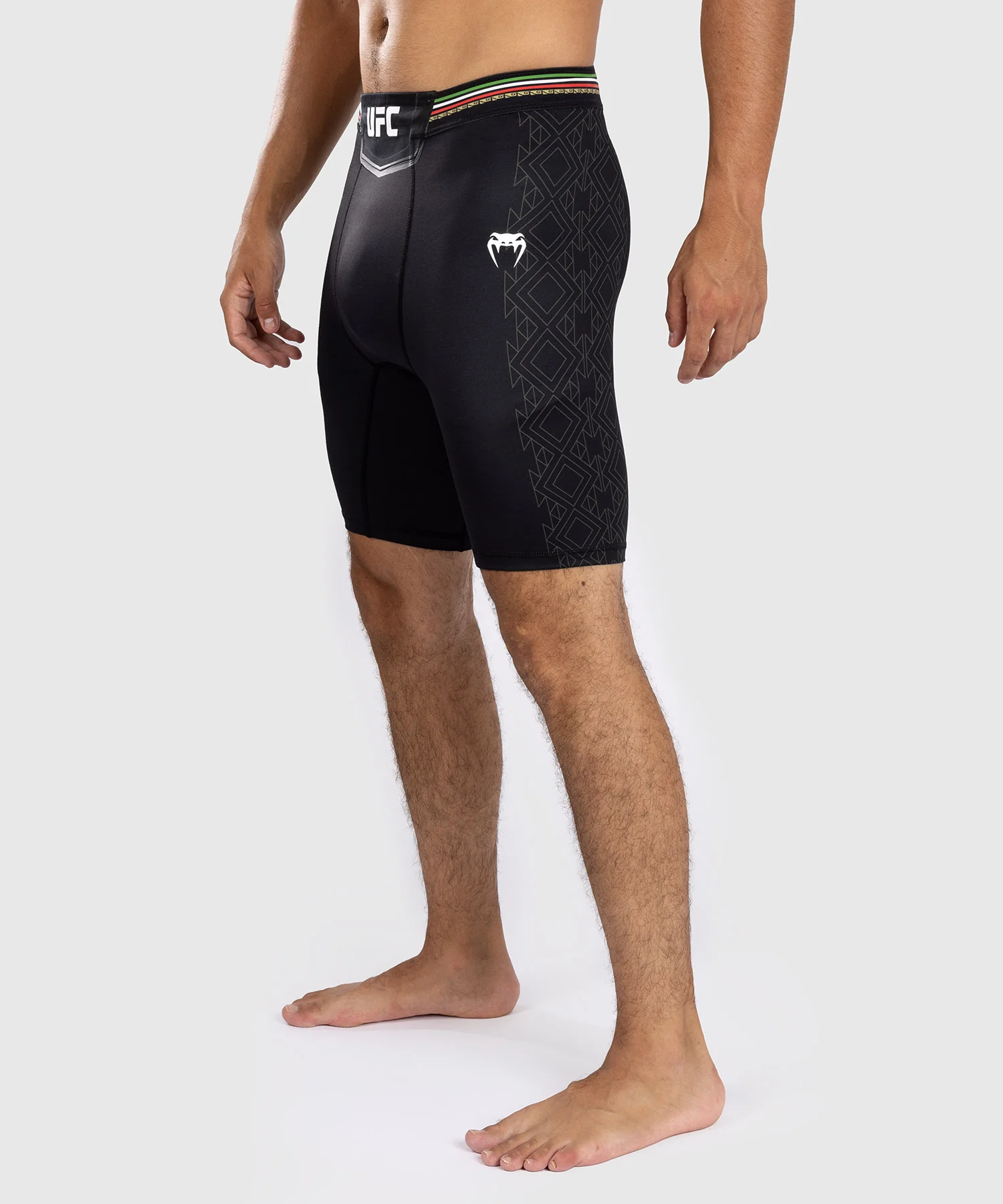 Noche UFC by Venum Authentic Fight Night Short de compression pour Hommes - Noir - Image 2