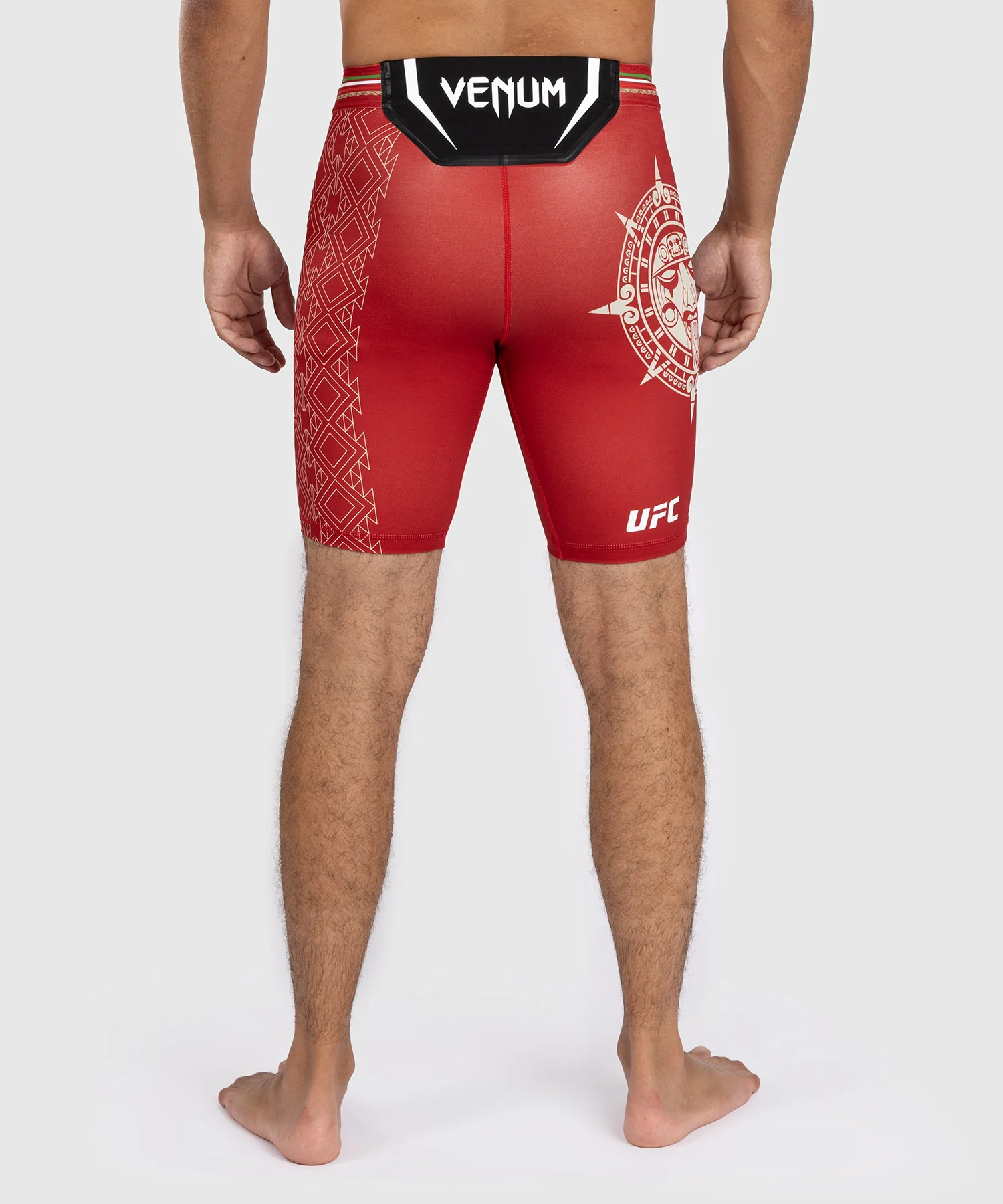 Noche UFC by Venum Authentic Fight Night Short de compression pour Hommes - Rouge - Image 3