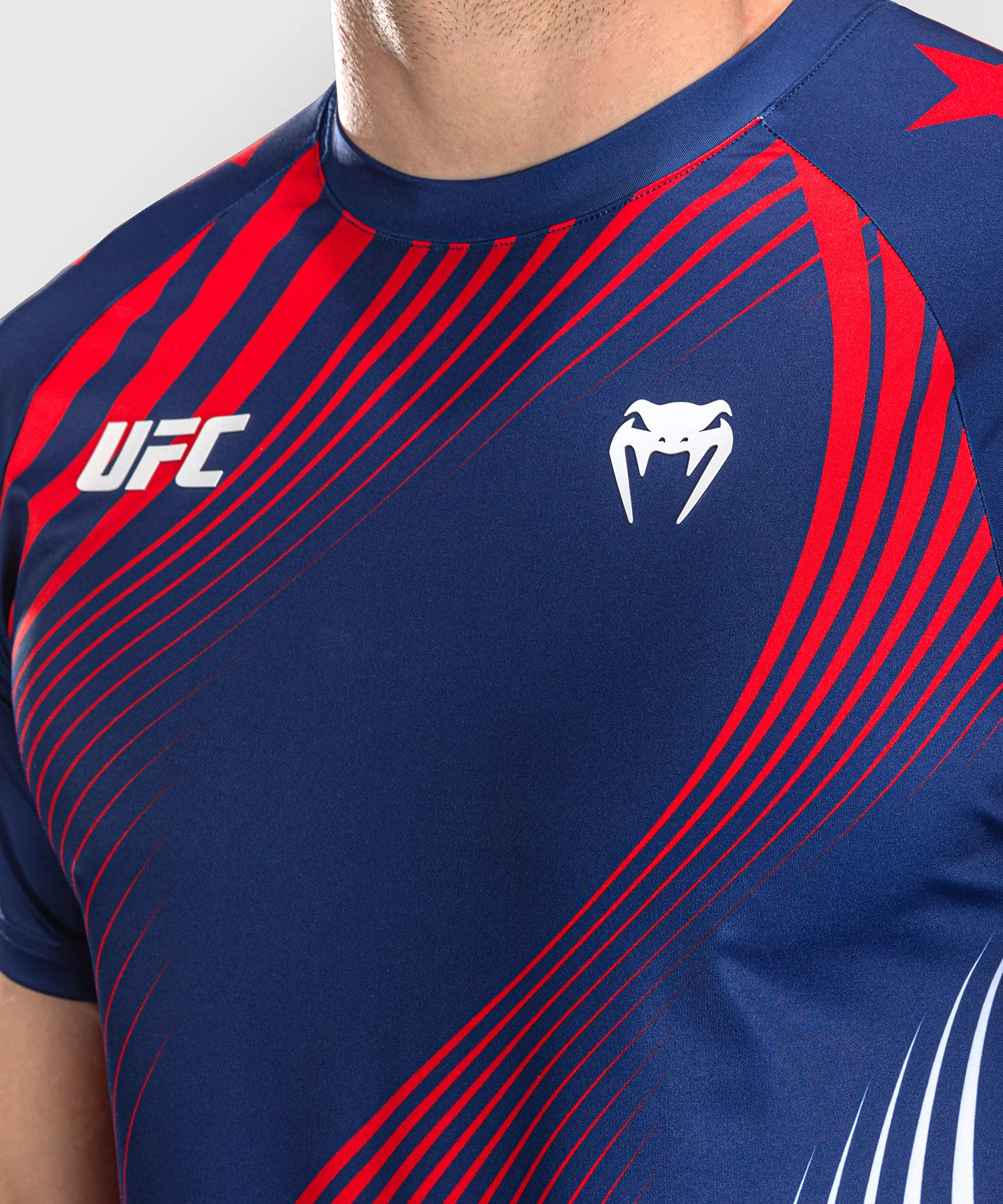 Official UFC Freedom 250 by Venum Authentic Fight Night Maillot Walkout pour homme - Bleu - Image 5