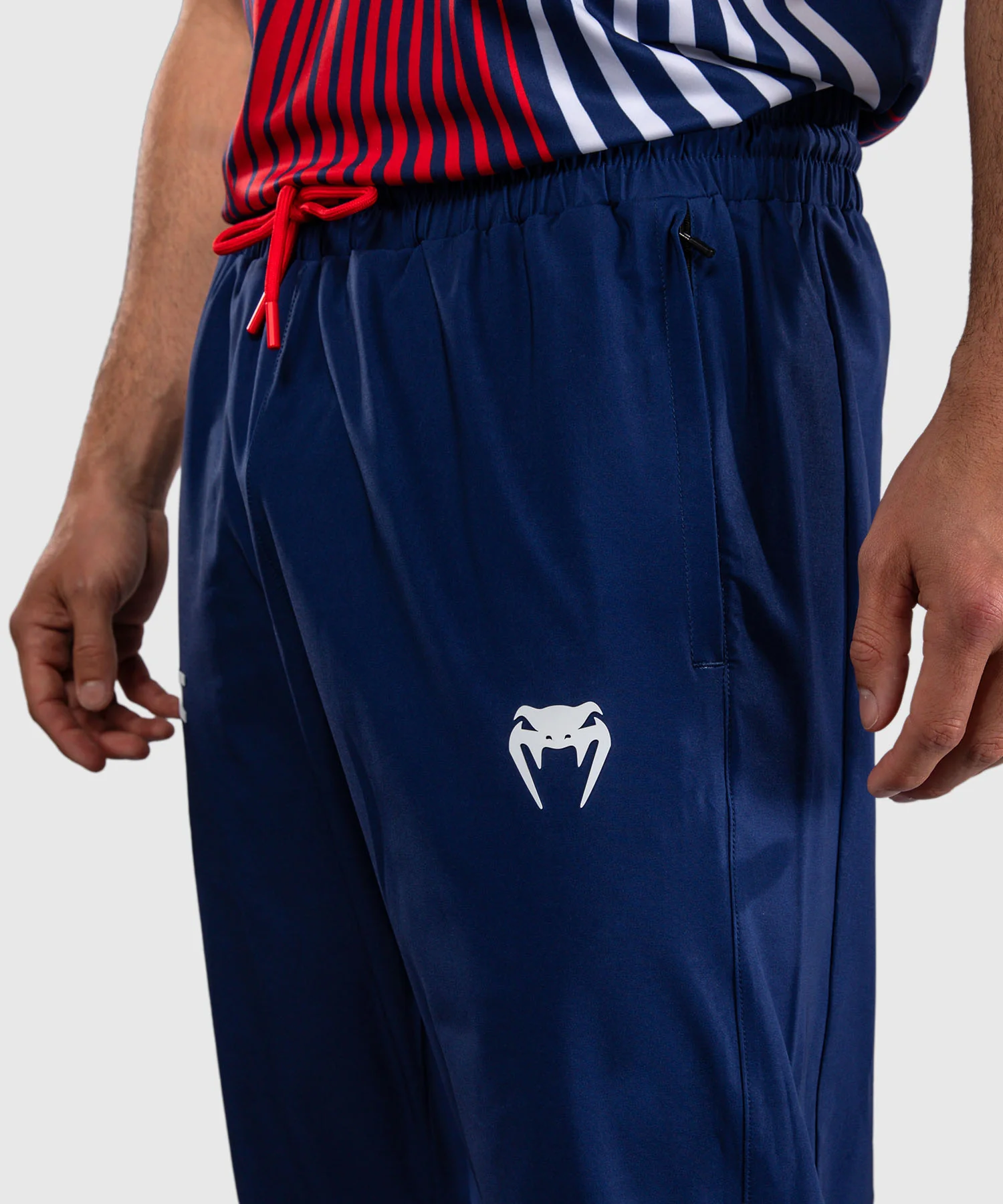 Official UFC Freedom 250 by Venum Authentic Fight Night Pantalon Walkout pour homme - Bleu - Image 5