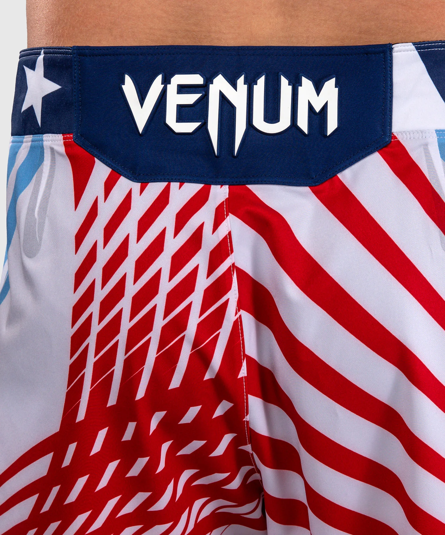 Official UFC Freedom 250 by Venum Authentic Fight Night Short de combat coupe longue pour homme - Blanc - Image 6