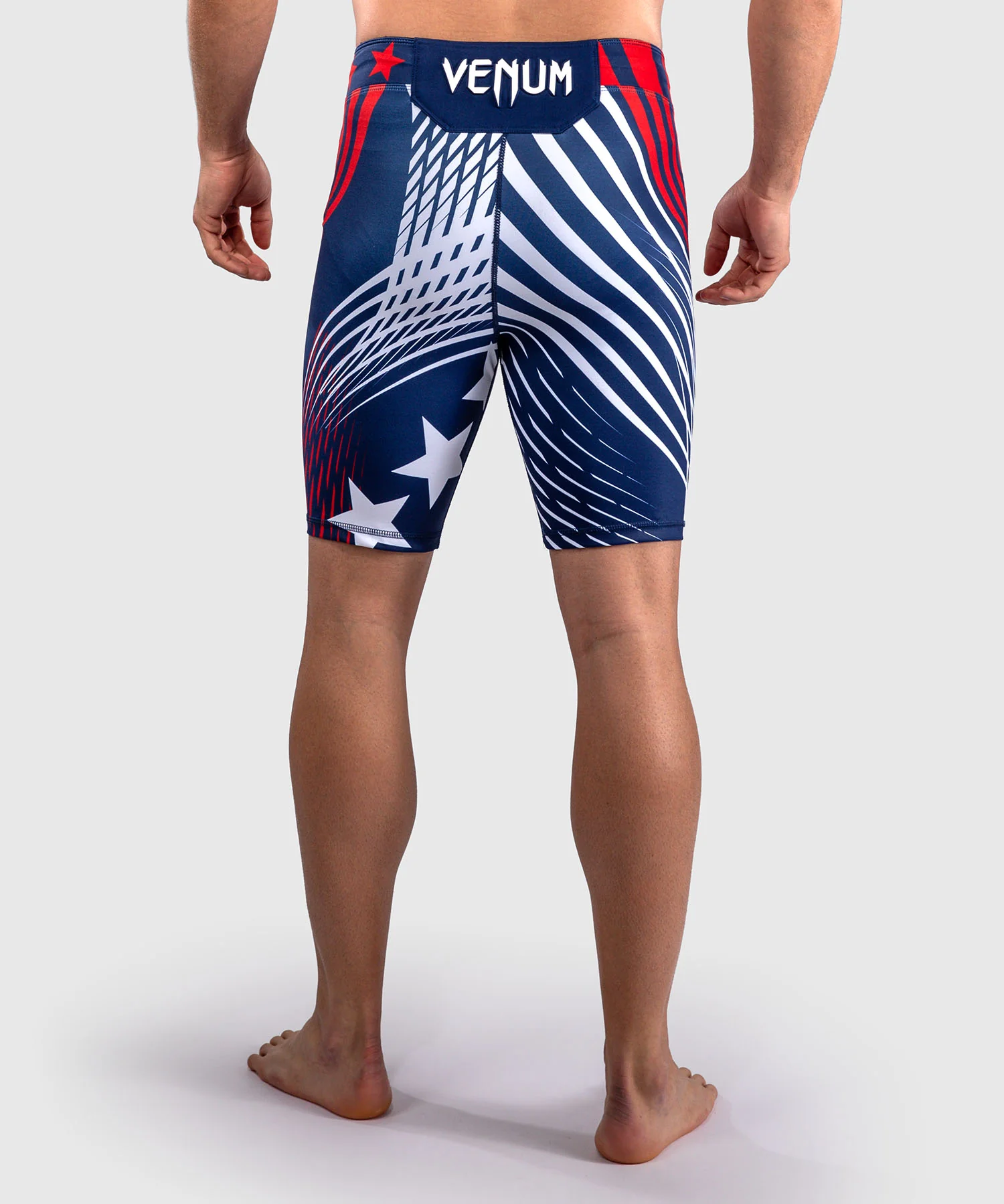 Official UFC Freedom 250 by Venum Authentic Fight Night Short Vale Tudo pour homme - Bleu - Image 4