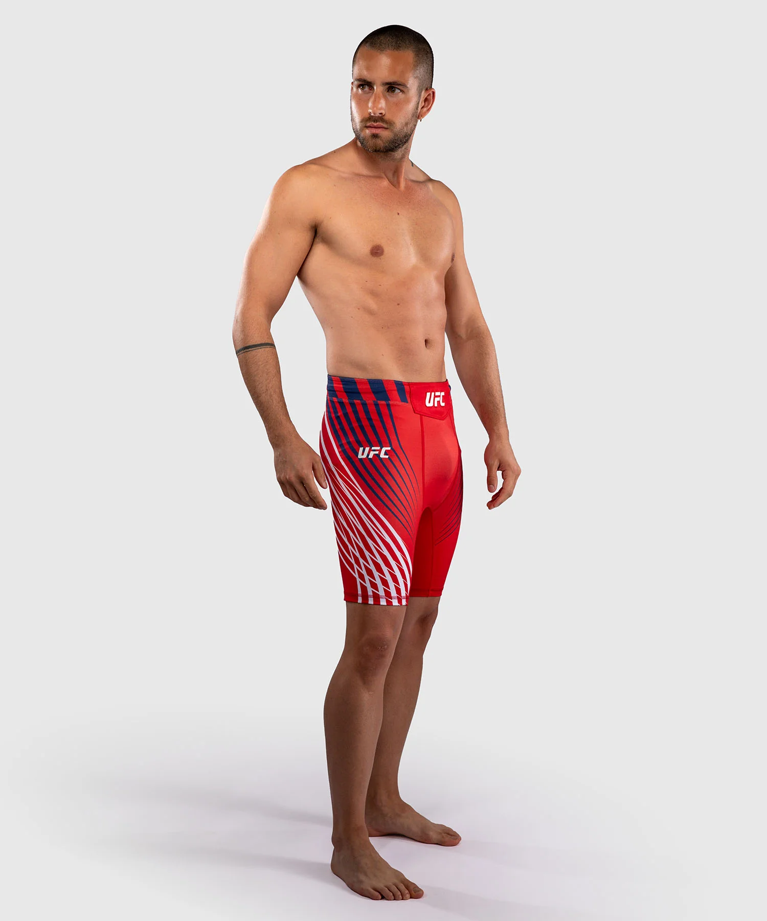 Official UFC Freedom 250 by Venum Authentic Fight Night Short Vale Tudo pour homme - Rouge - Image 3