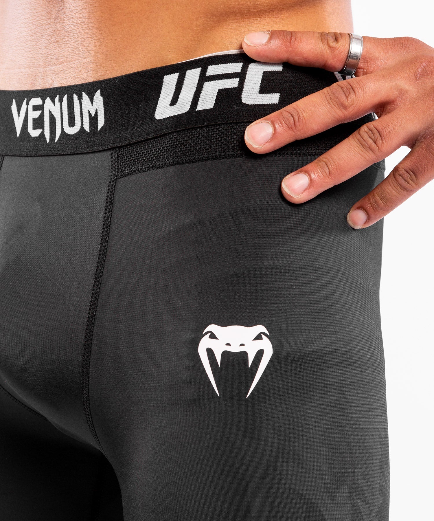 Pantalon de Compression Homme UFC Venum Authentic Fight Week - Noir - Image 5
