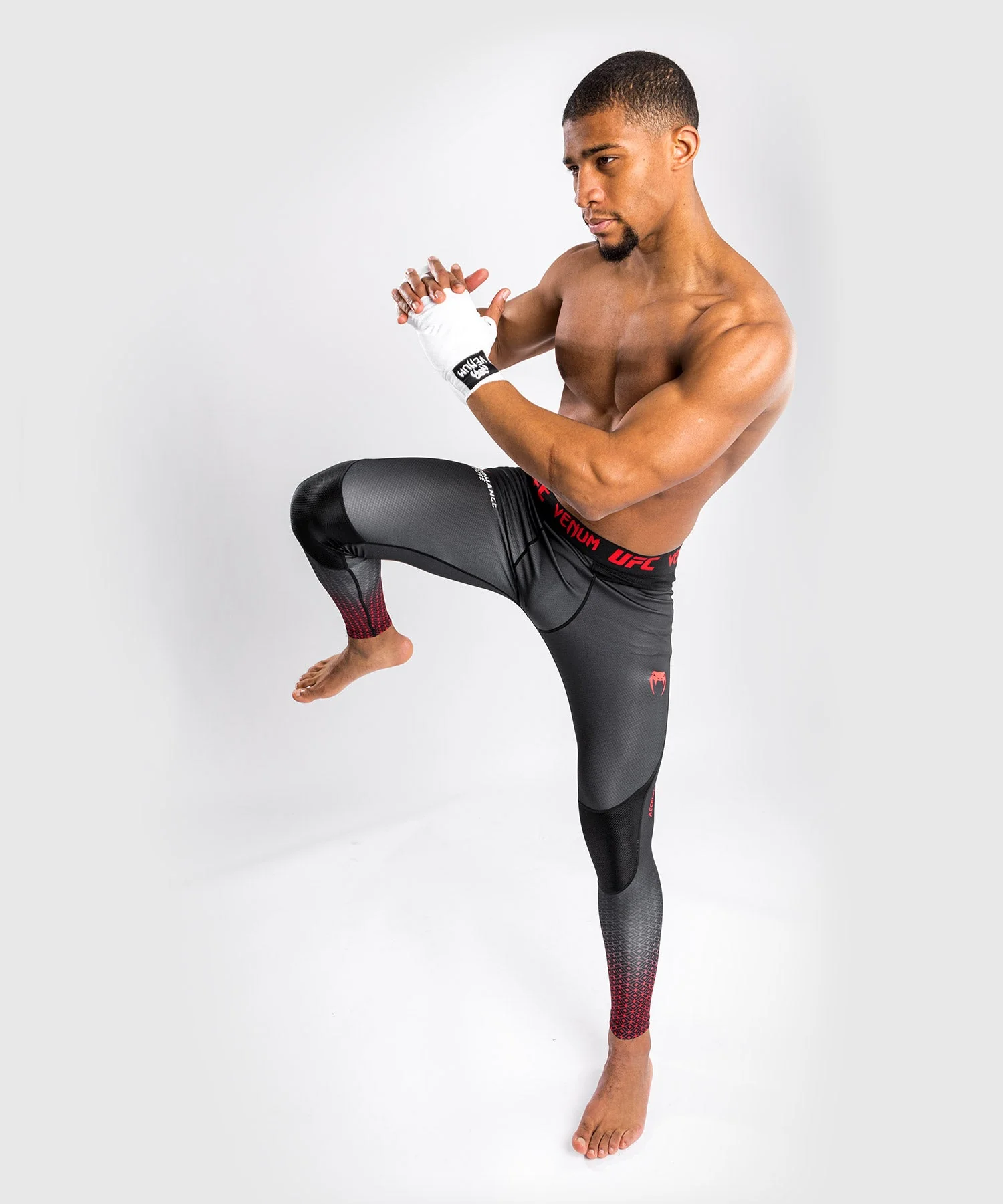 Pantalon de Compression UFC Venum Performance Institute - Noir/Rouge - Image 6
