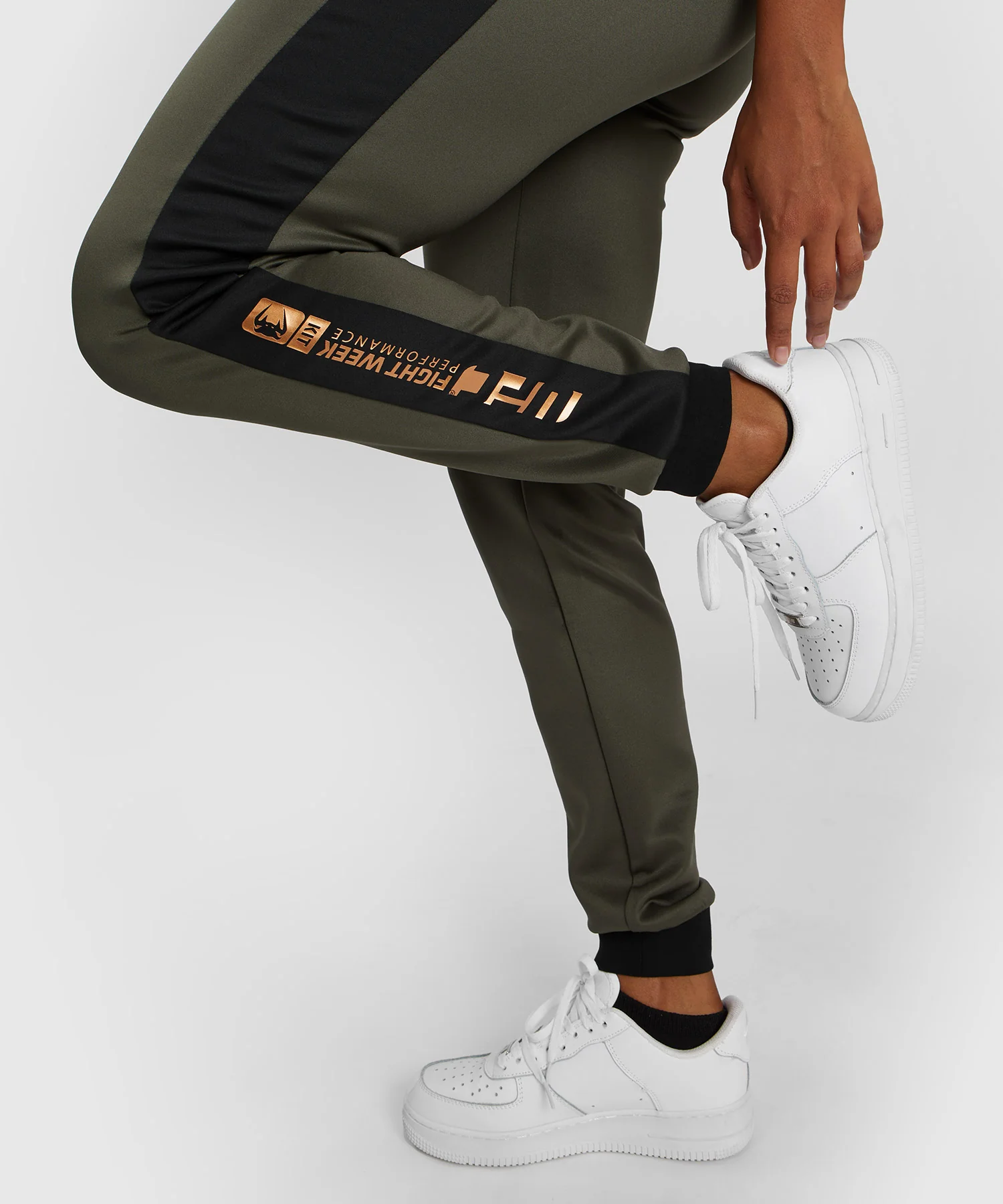 Pantalon de jogging de performance pour Femmes UFC Adrenaline by Venum Fight Week - Kaki/Bronze - Image 2