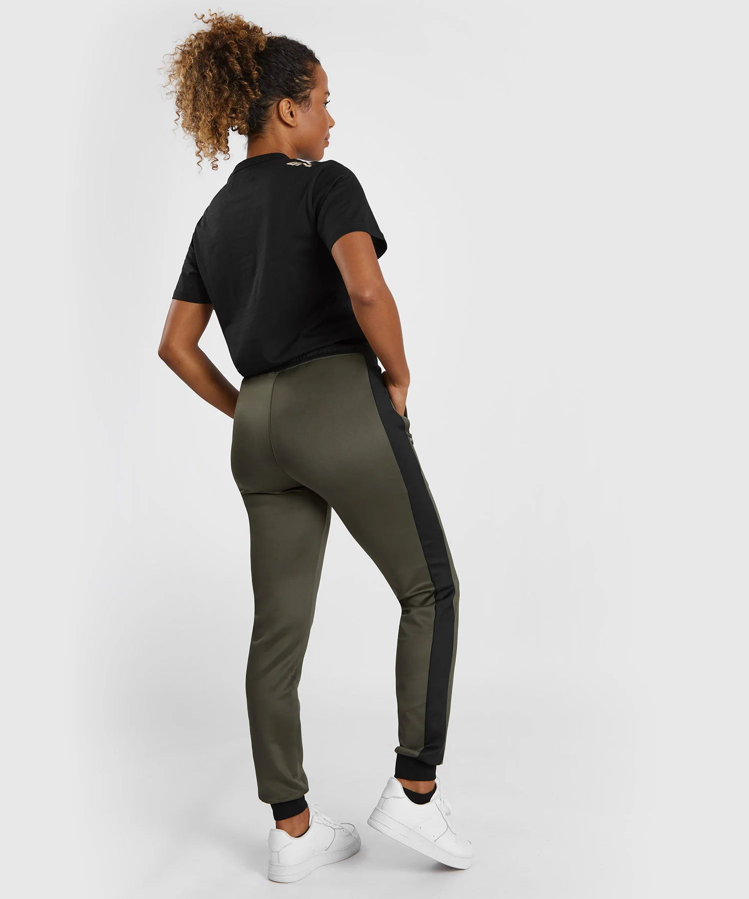 Pantalon de jogging de performance pour Femmes UFC Adrenaline by Venum Fight Week - Kaki/Bronze - Image 7
