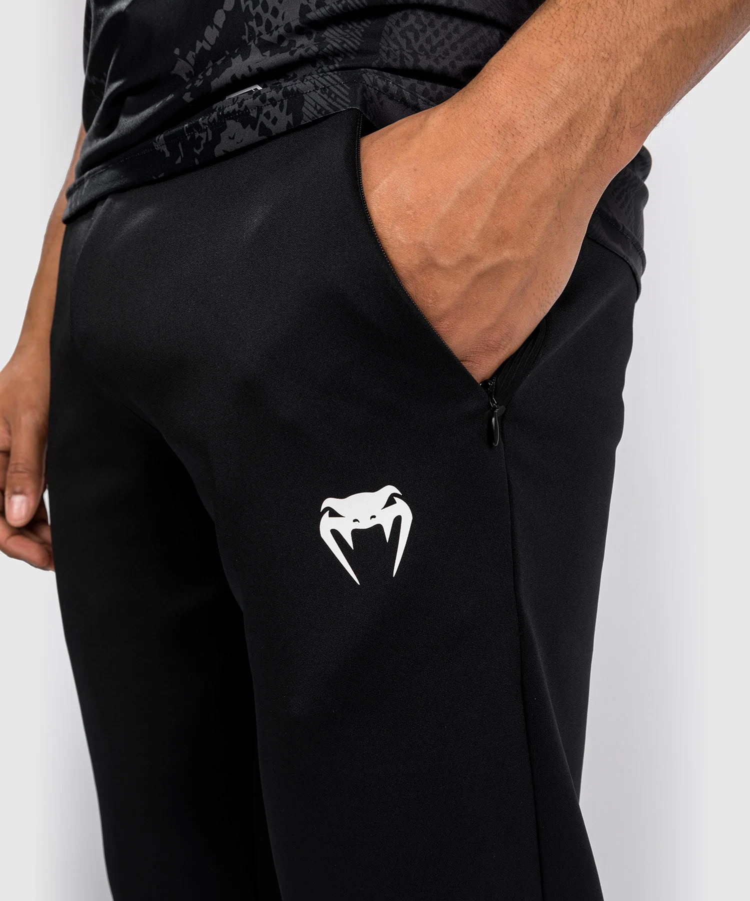 Pantalon de Jogging pour Hommes UFC Adrenaline by Venum Authentic Fight Night - Noir - Image 6