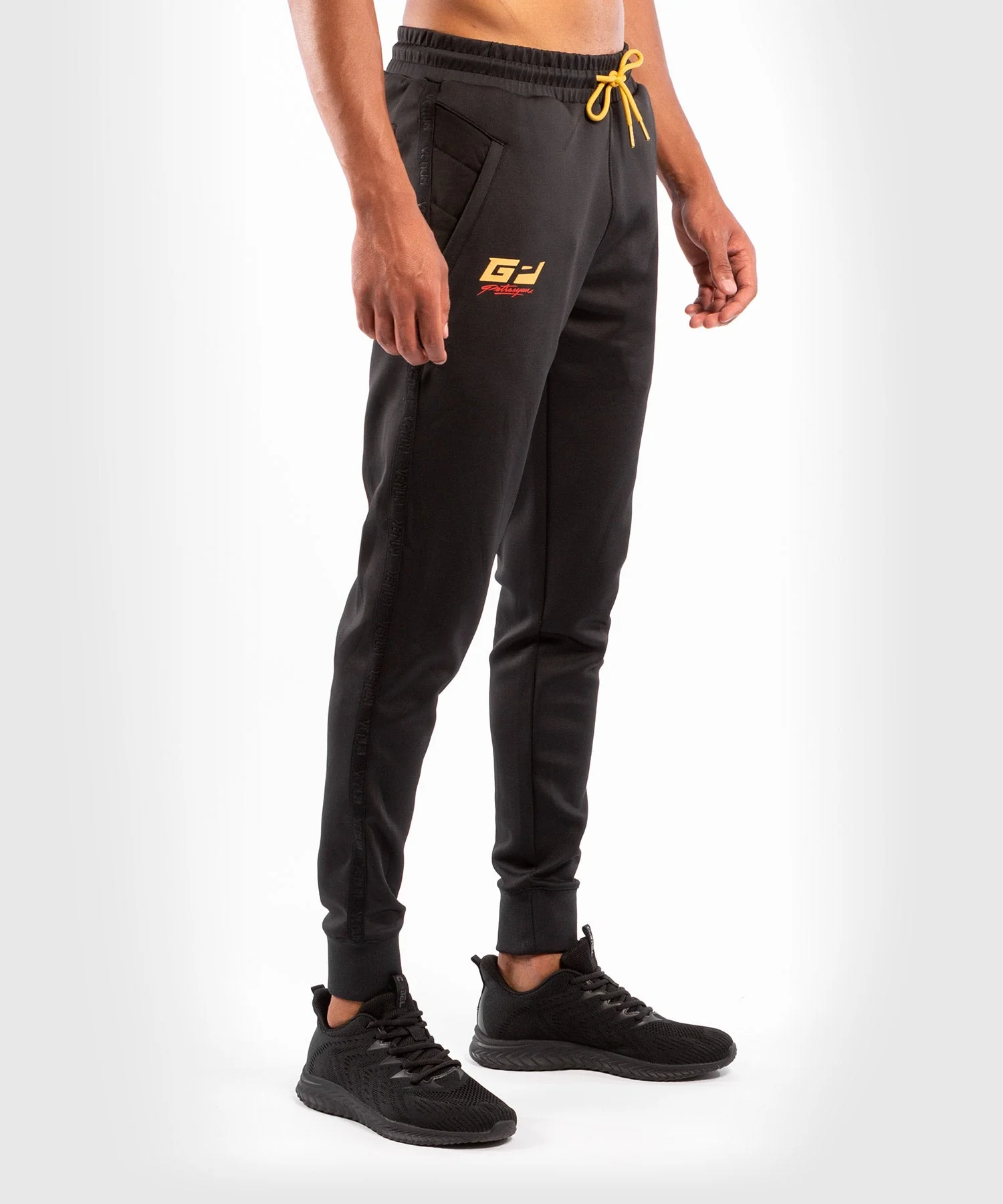 Pantalon de Jogging Venum Petrosyan 2.0 - Noir/Or - Image 4