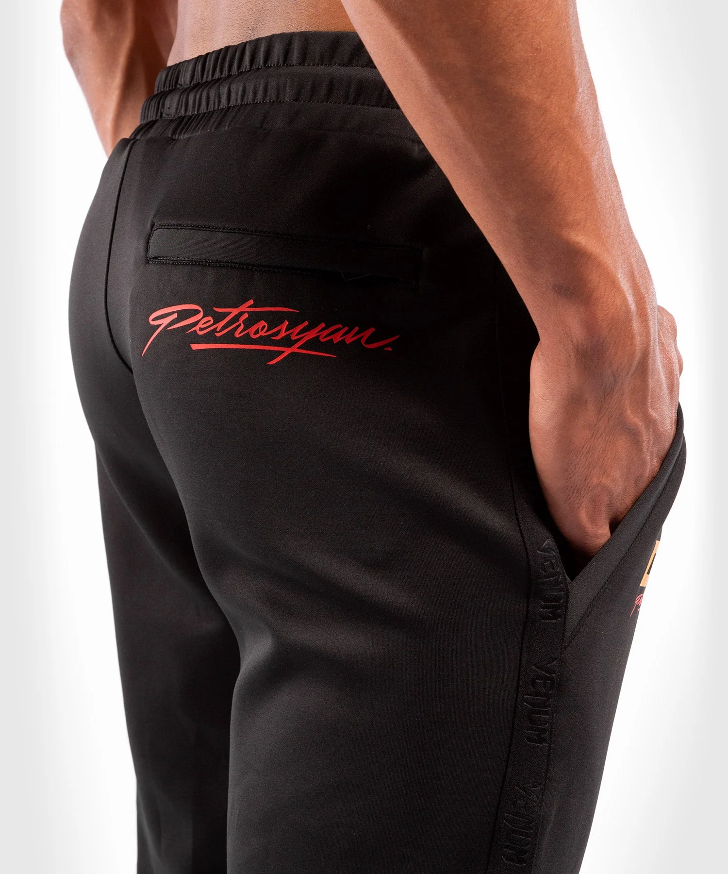 Pantalon de Jogging Venum Petrosyan 2.0 - Noir/Or - Image 8