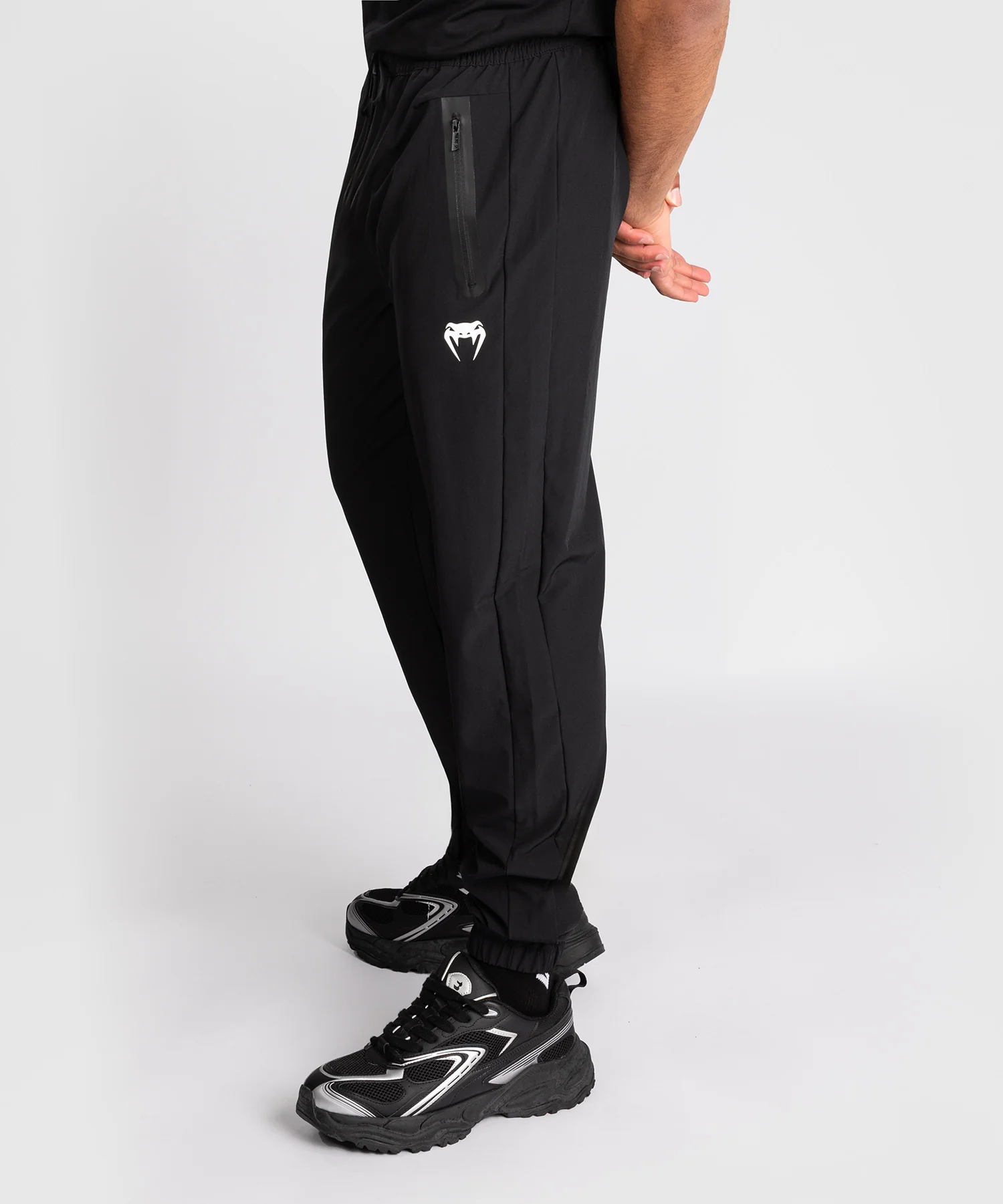 Pantalon de Survêtement Venum Adrenaline – Noir/Gris Argenté - Image 3