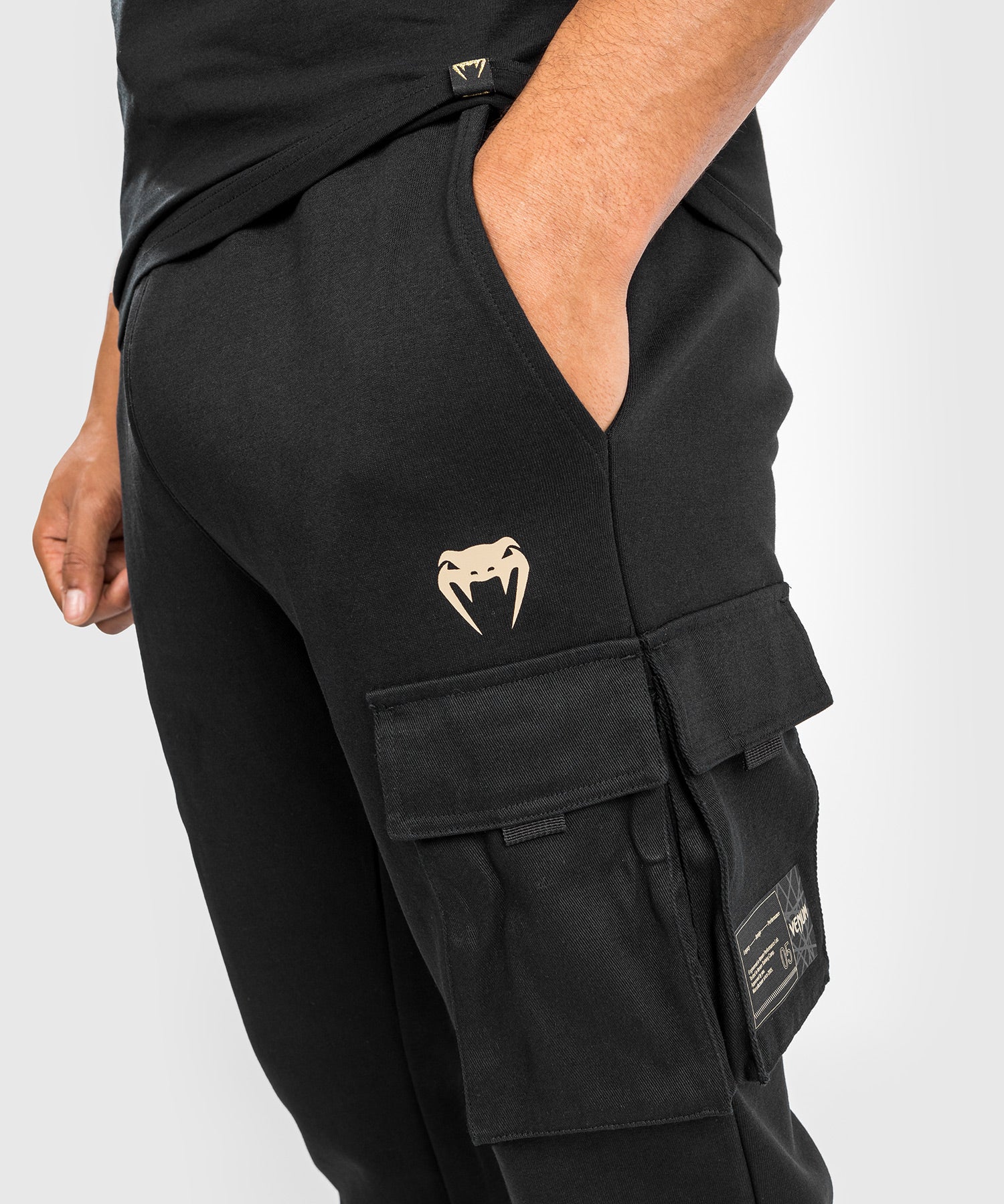 Pantalon de survêtement Venum Tecmo 2.0 - Black - Image 4