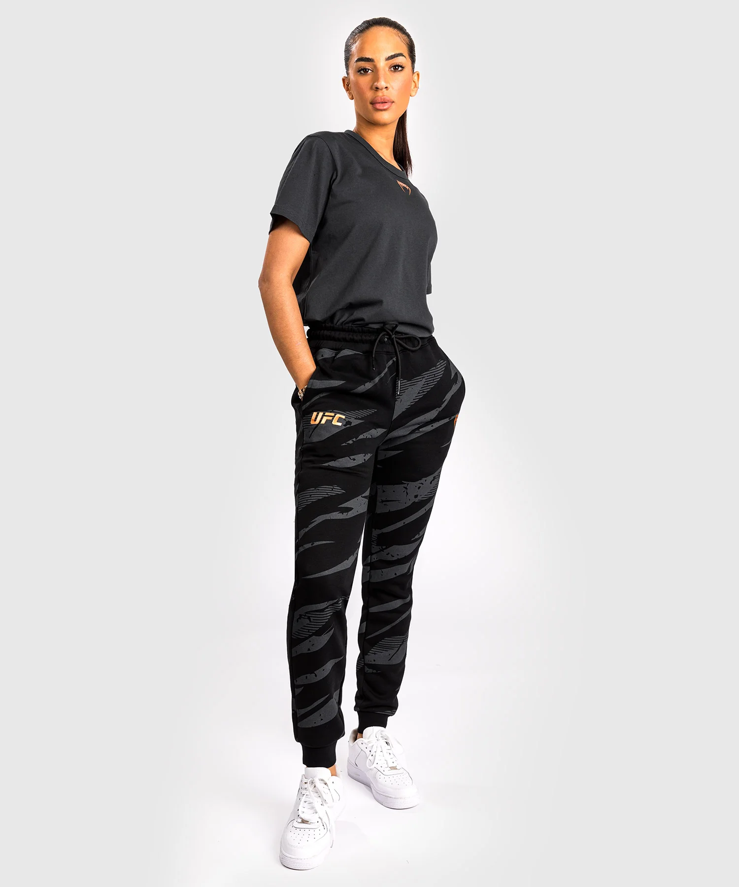 Pantalon en Coton pour Femmes UFC Adrenaline by Venum Fight Week - Urban Camo - Image 5