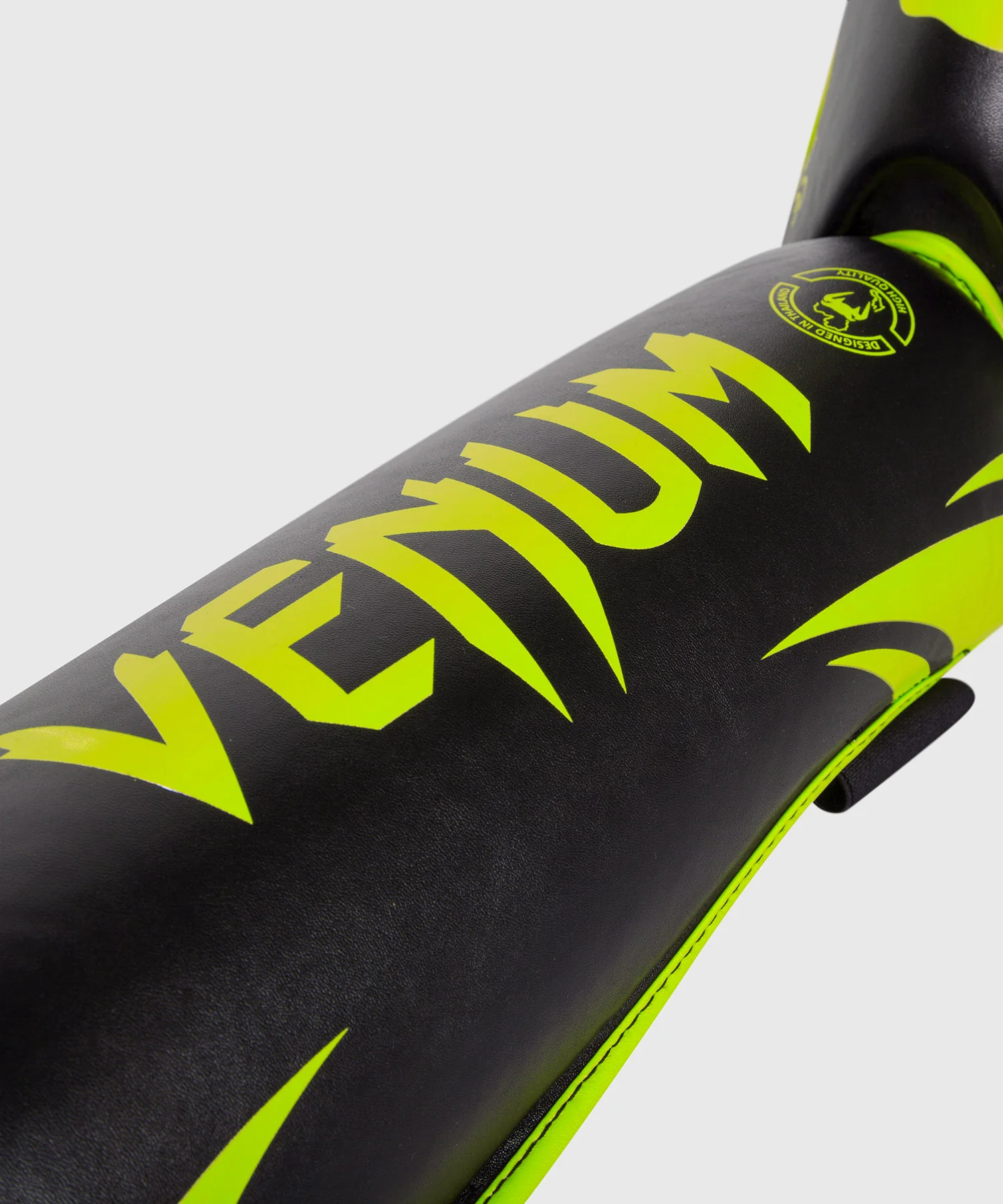 Protège-tibias Venum Challenger - Noir/Jaune - Image 2