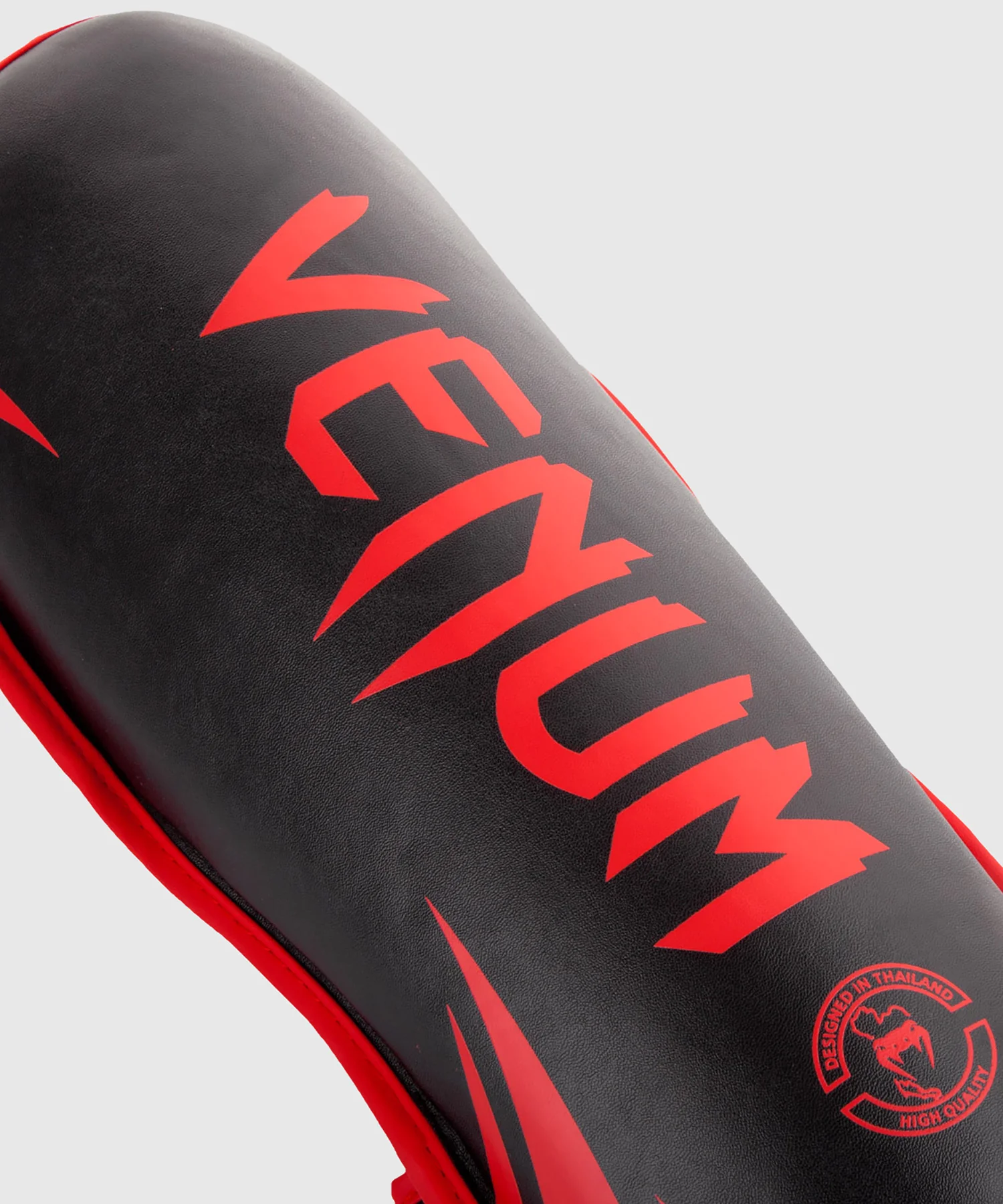 Protège-Tibias Venum Challenger - Noir/Rouge - Exclusivité - Image 2