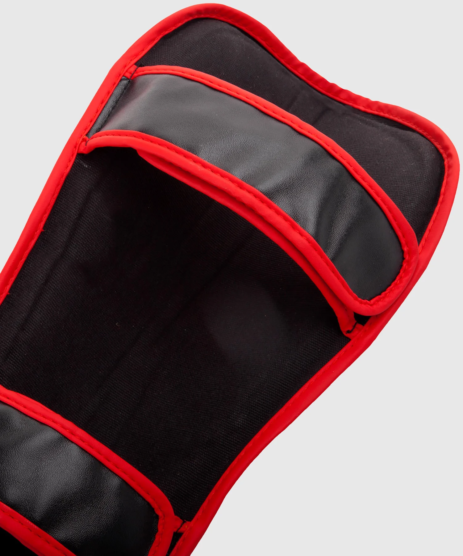 Protège-Tibias Venum Challenger - Noir/Rouge - Exclusivité - Image 3